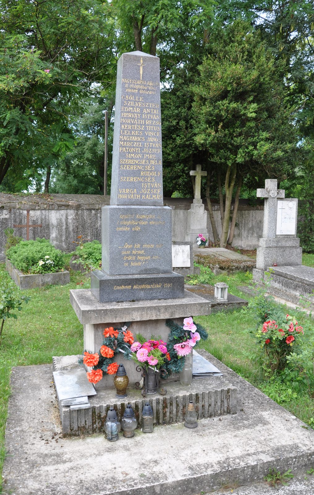 A 2. világháború nagyszarvai katonahalottjainak emlékműve