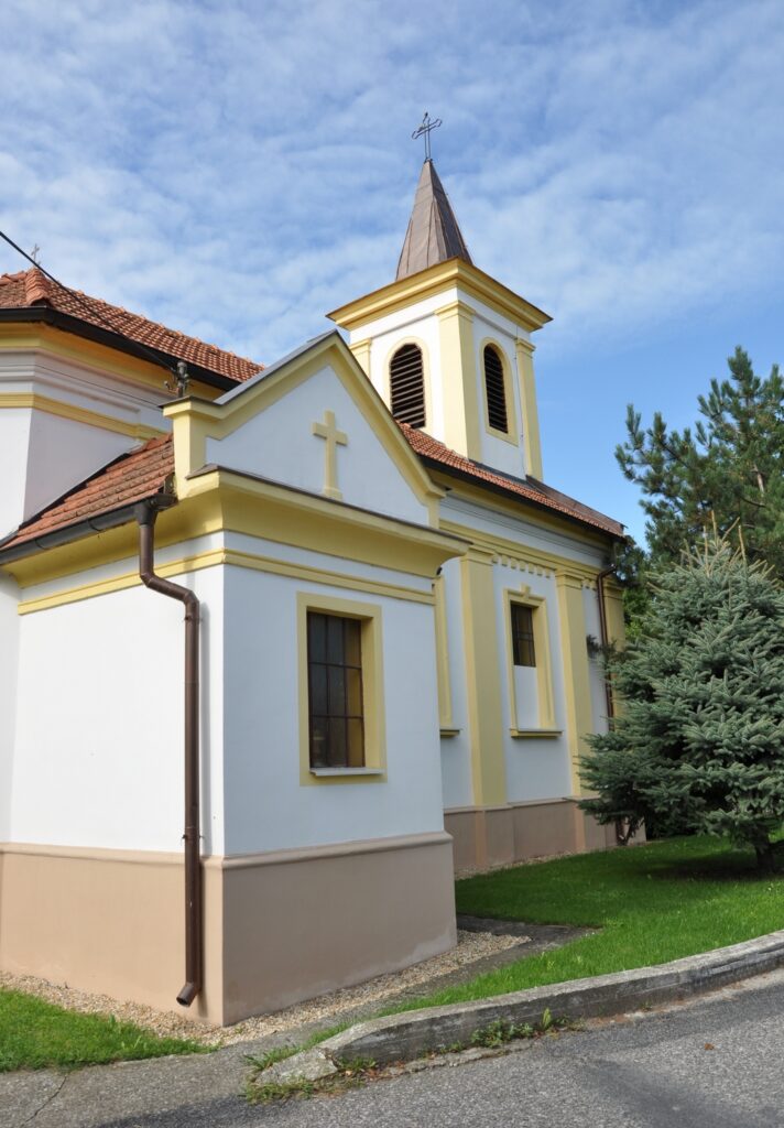 A keszölcési Szent Rozália-kápolna