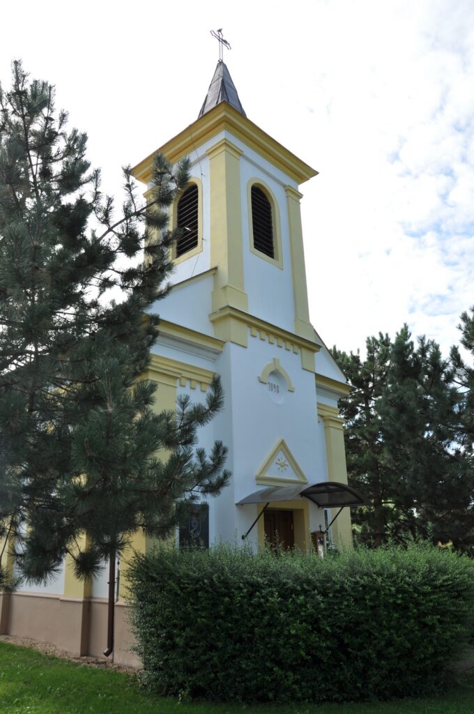 A keszölcési Szent Rozália-kápolna