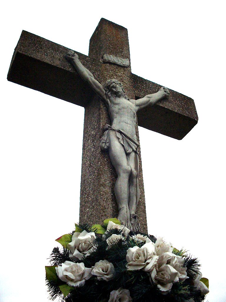 Az óbásti temető nagykeresztje