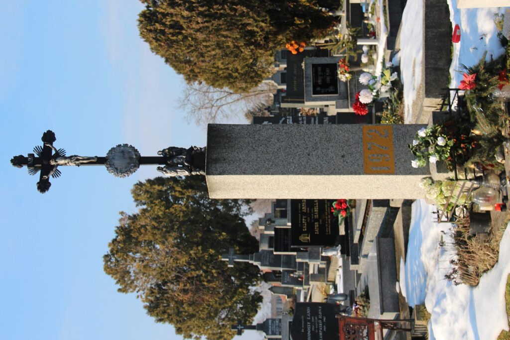 Temetőkerti nagykereszt