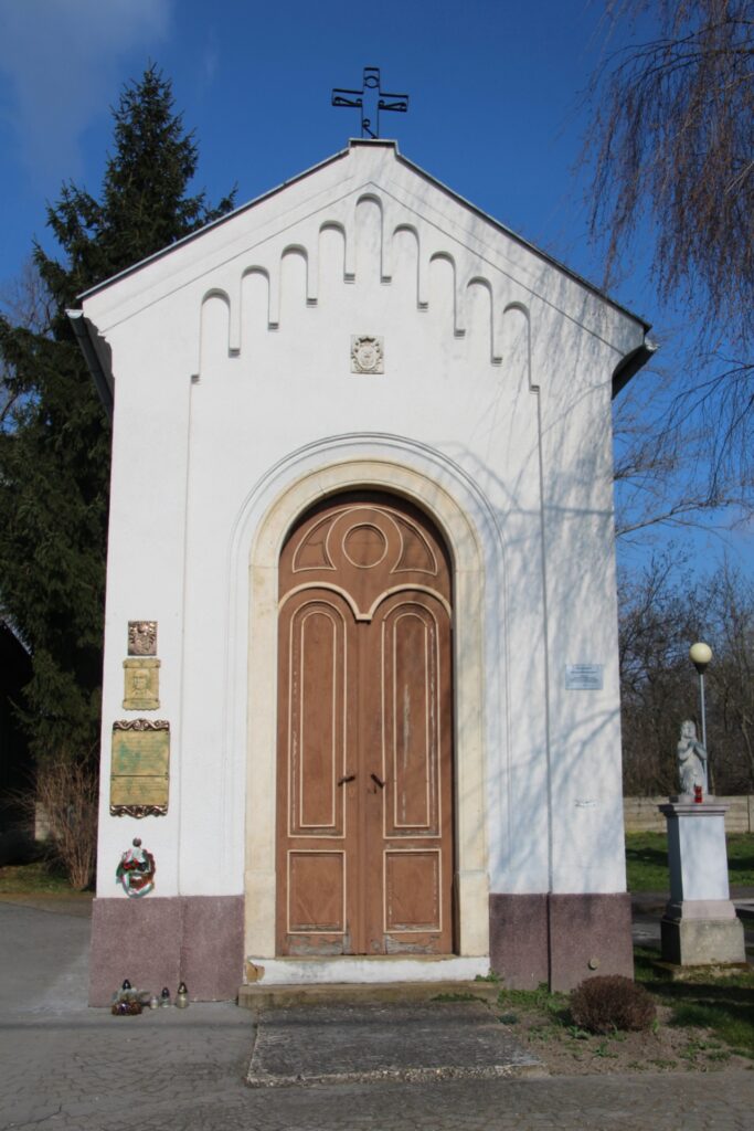 A Bittó család sírboltja