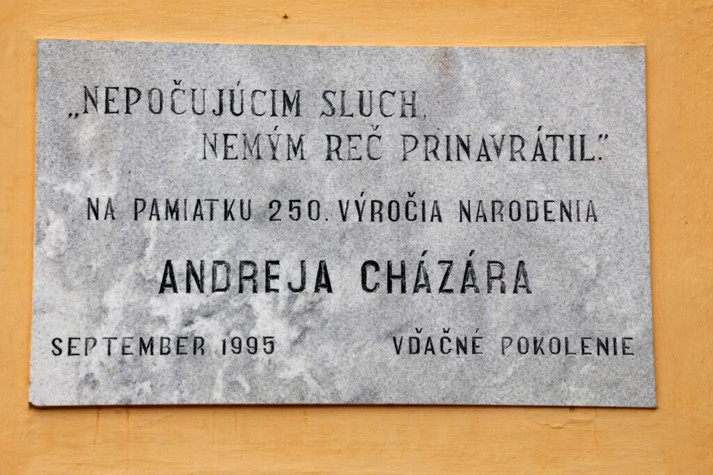 Cházár András emlékszoba