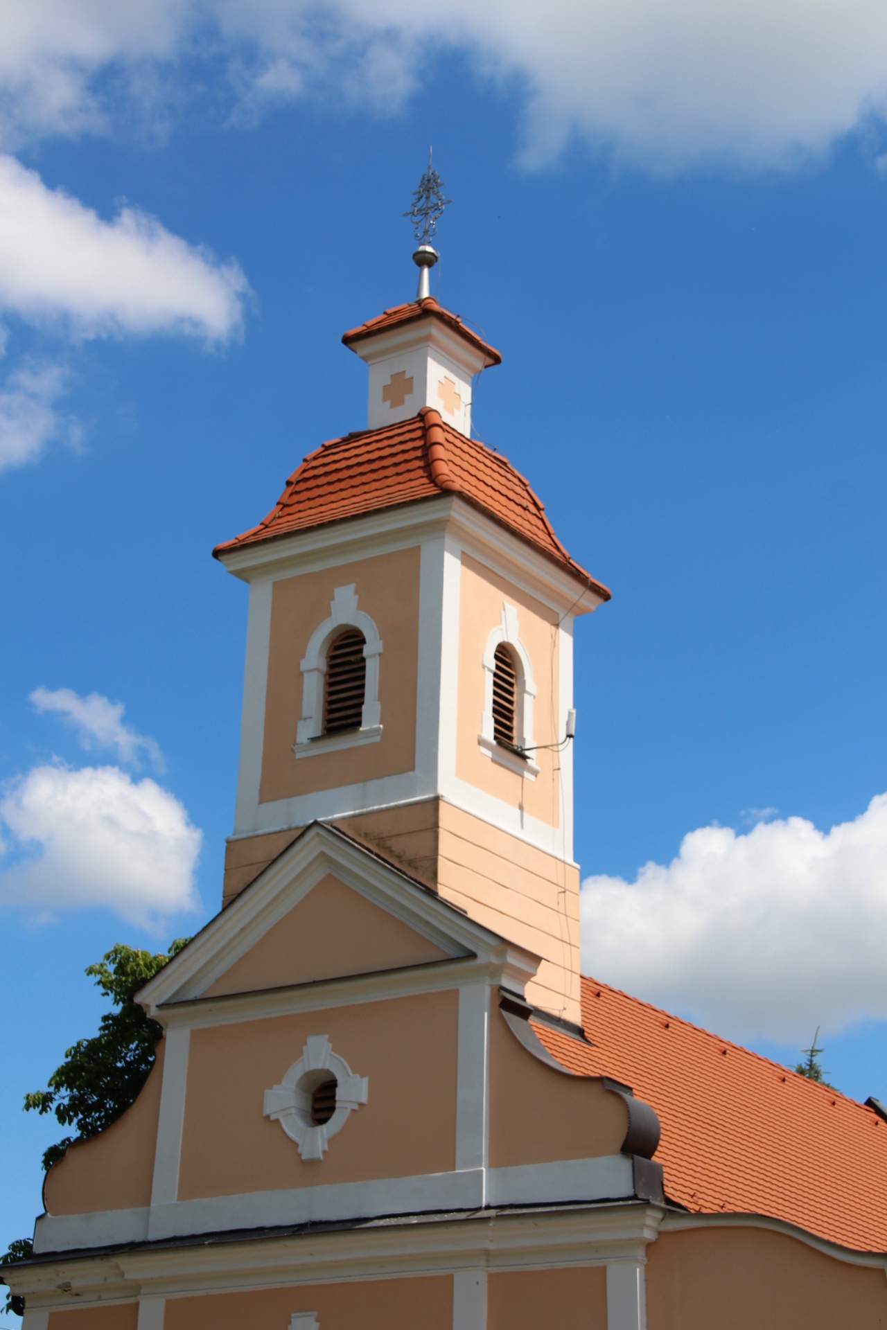 Sarlós Boldogasszony római katolikus templom