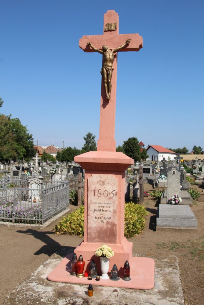 Temetői nagykereszt