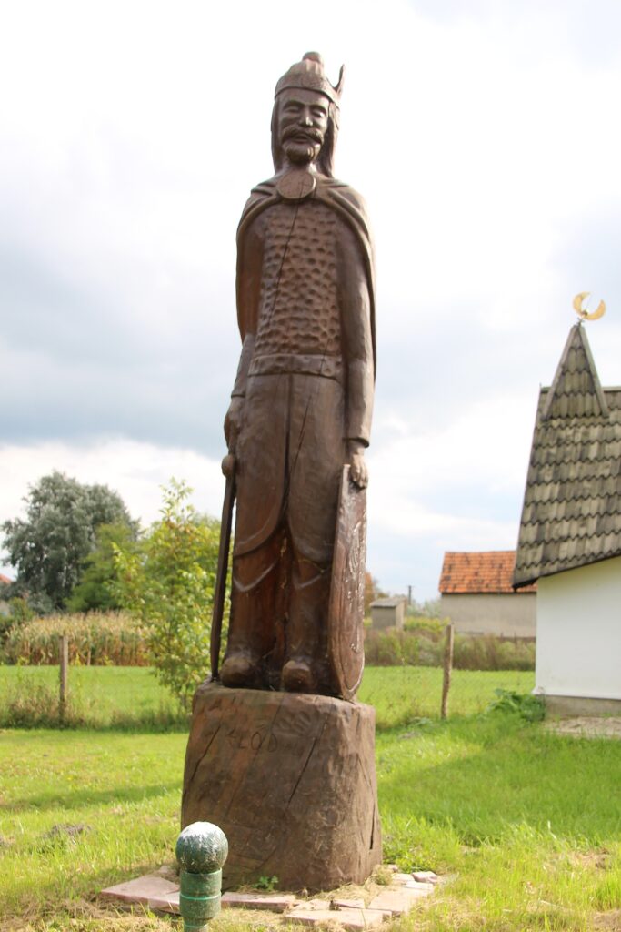 Hét Vezér szoborpark, Előd vezér szobra