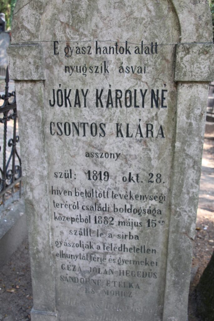 A Jókay család sírkertje