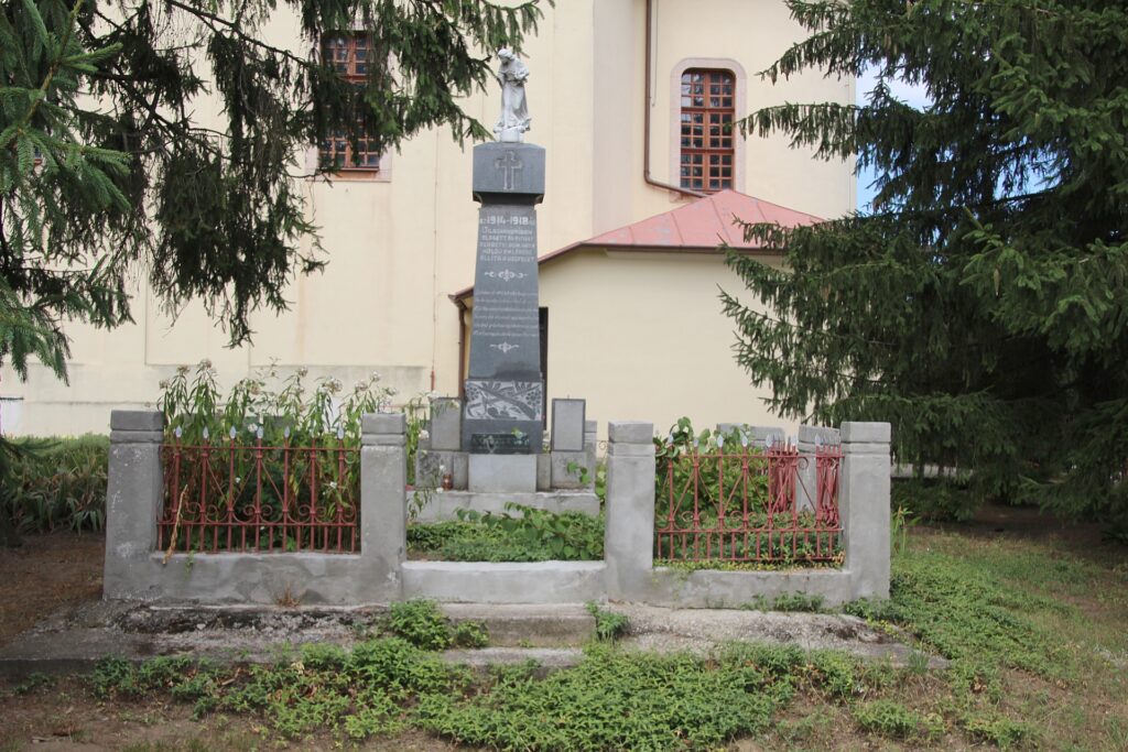 Az első világháború katolikus áldozatainak emlékműve