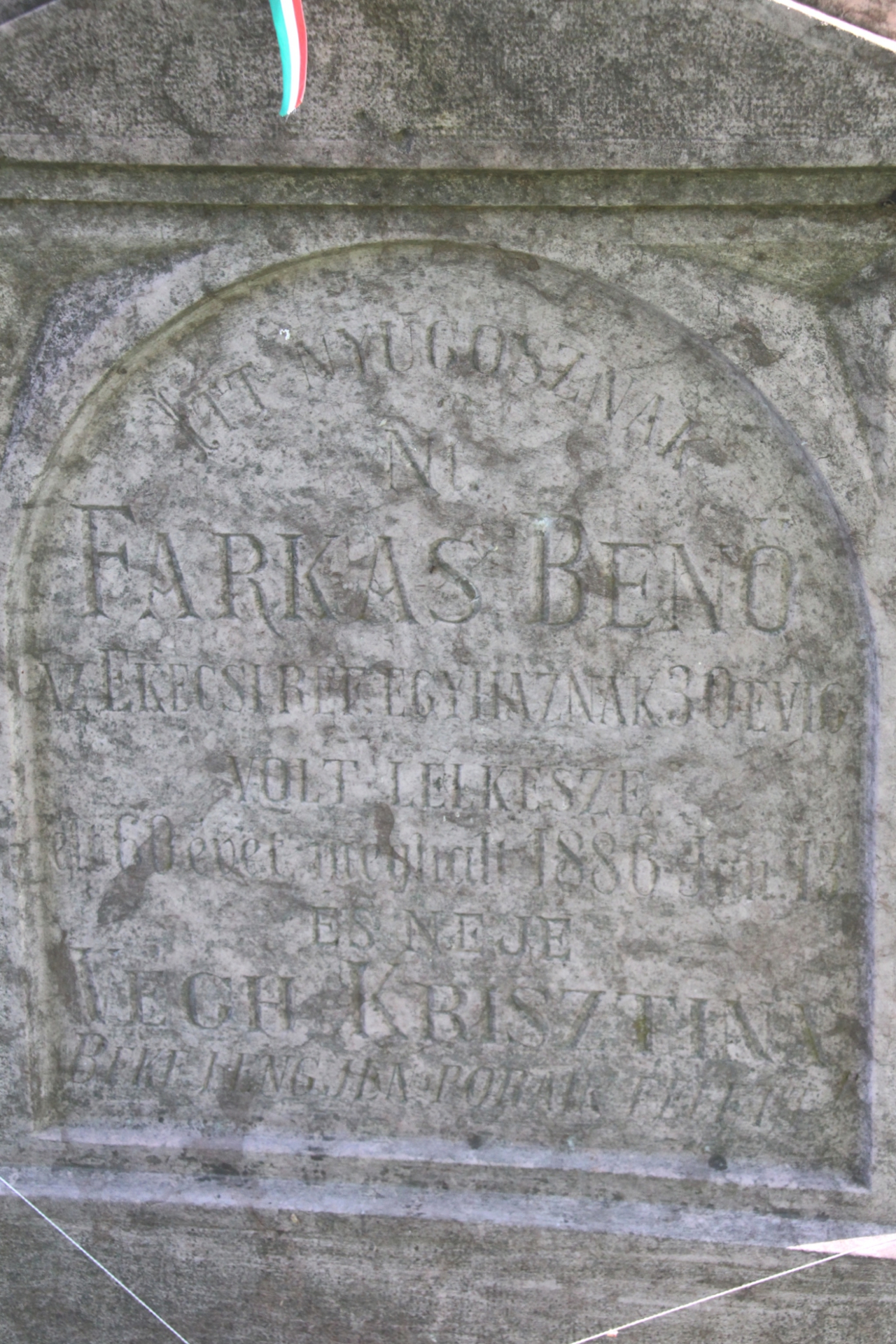 Farkas Benő református lelkész, honvédhadnagy sírja