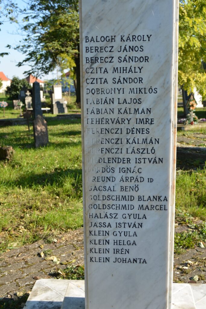 A 2. világháború áldozatainak emlékműve