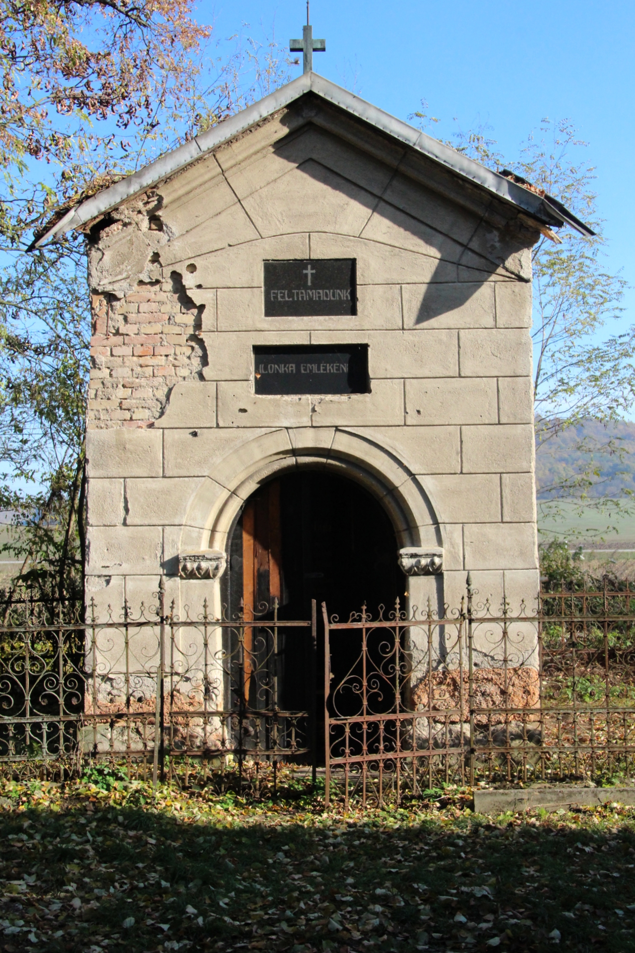 Fischer Gyula egykori polgármester kriptája