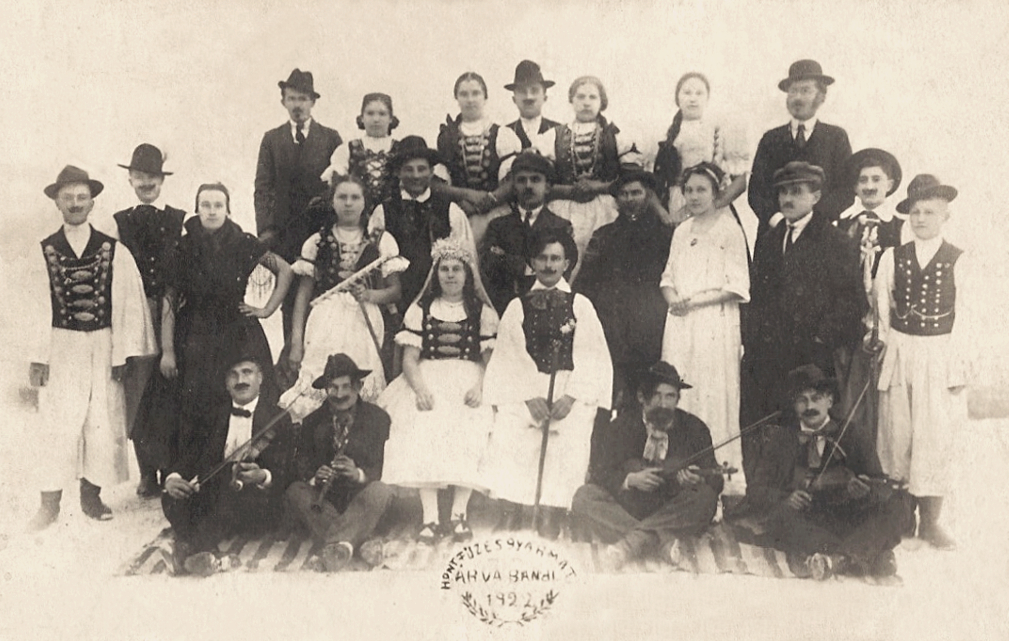 hontfuzesgyarmat-arva-bandi-1922