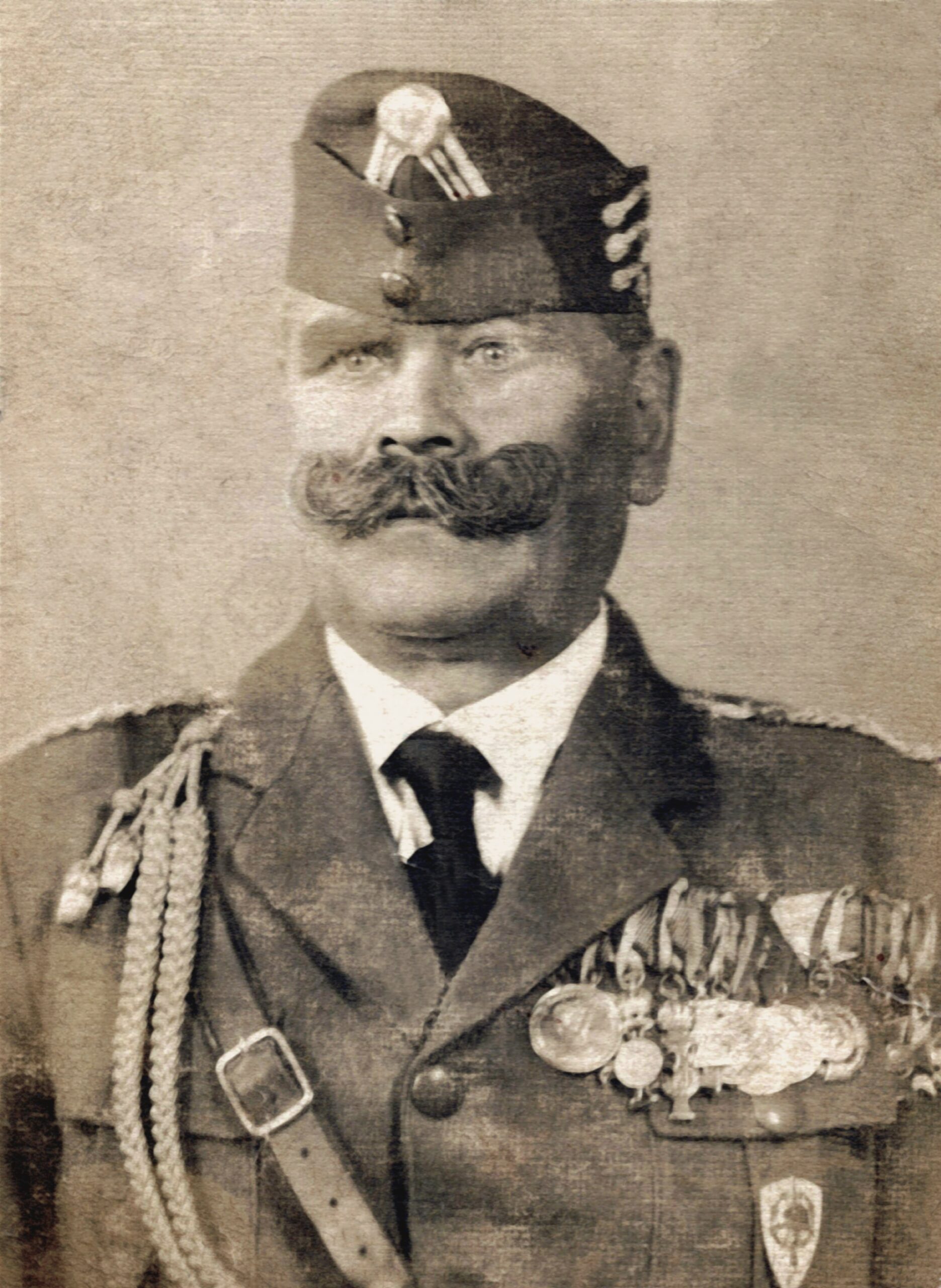 hontfuzesgyarmat-katona-1