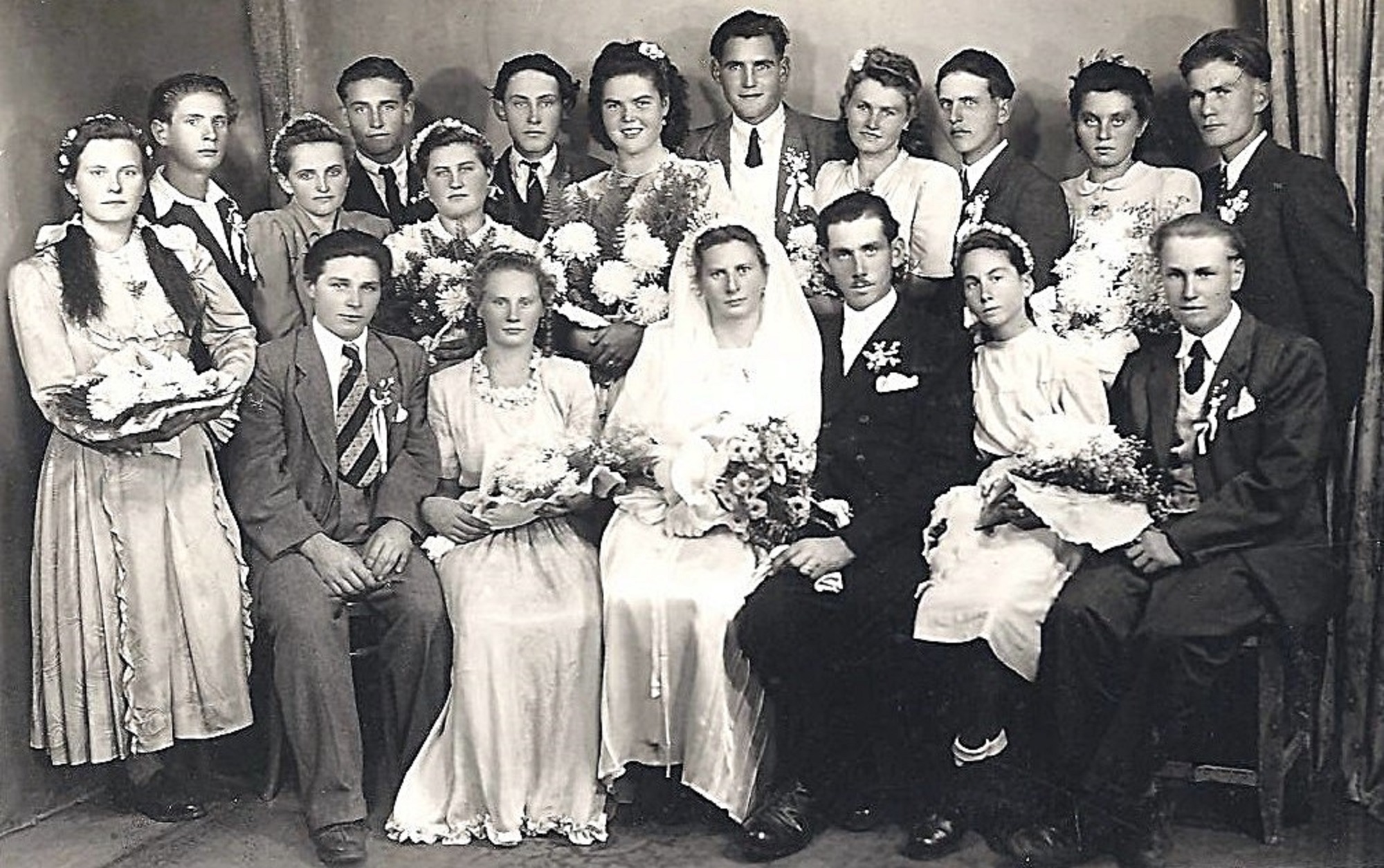 hontfuzesgyarmat-karasz-jan-eskuvoje-1949