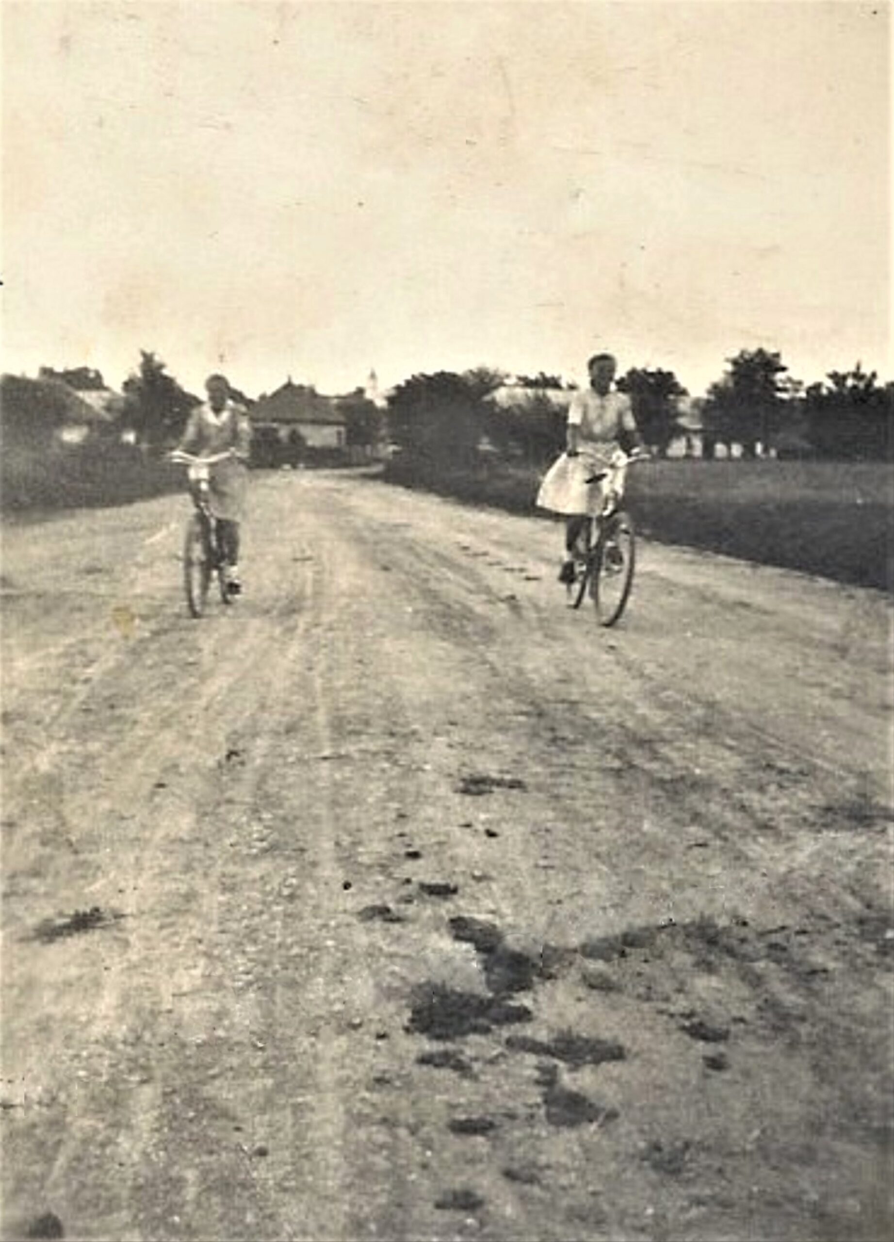 hontfuzesgíarmat-biciklizo-lanyok