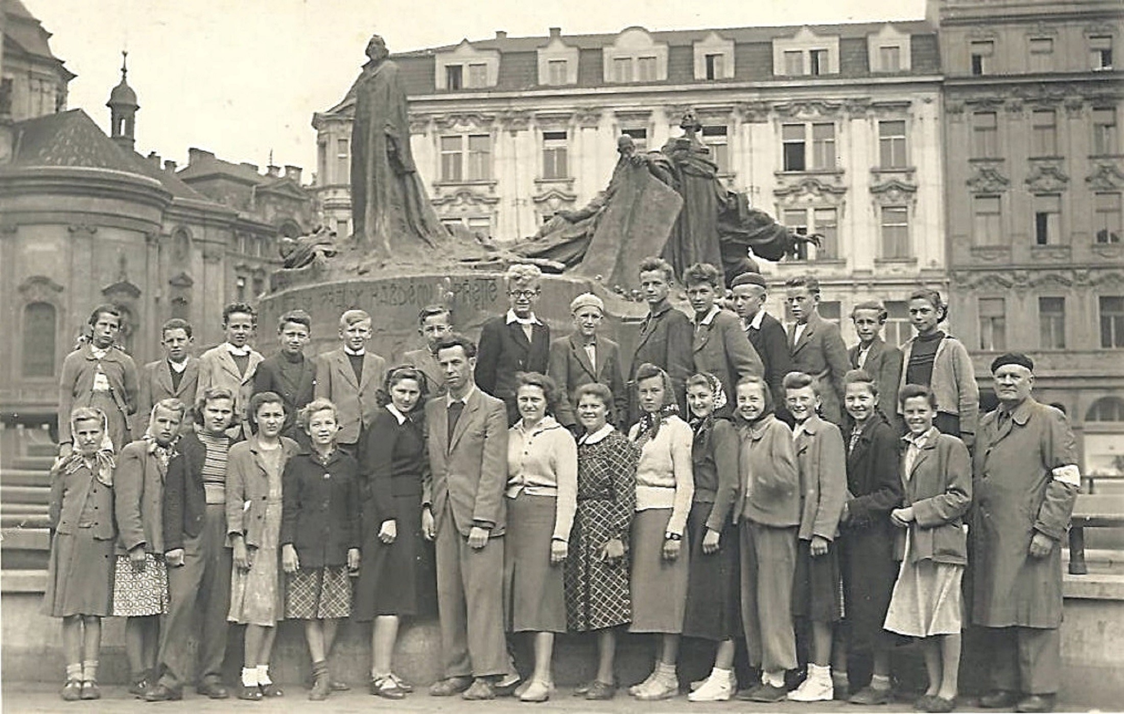 hontfuzesgíarmat.kirandulas-praga-1953-06-01