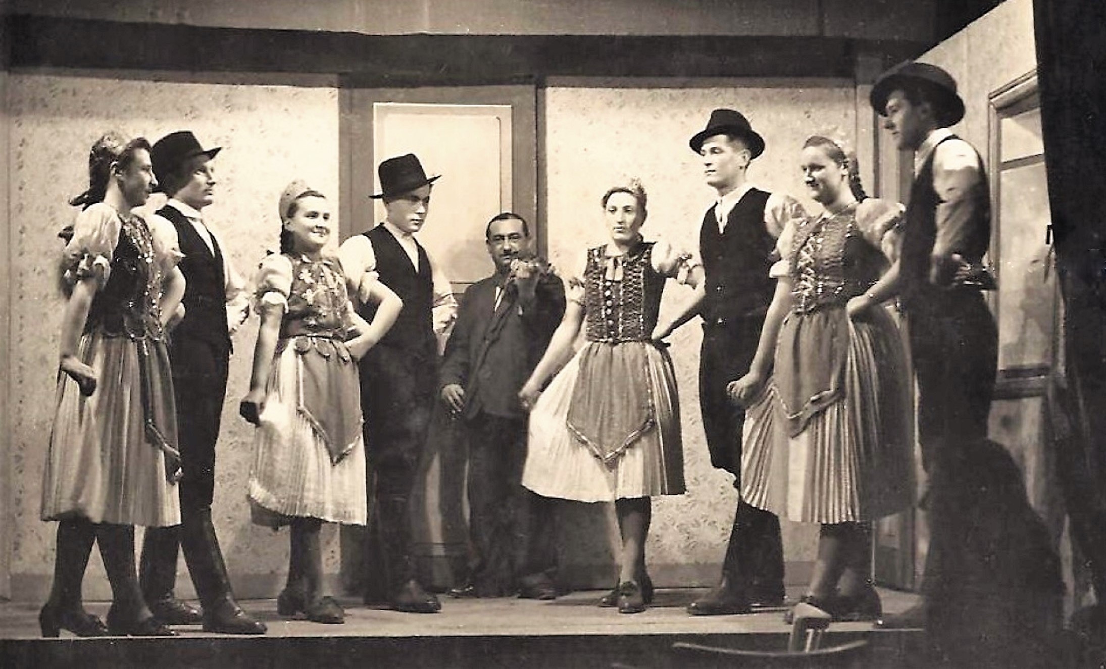 hontfuzesgyarmat-szindarab