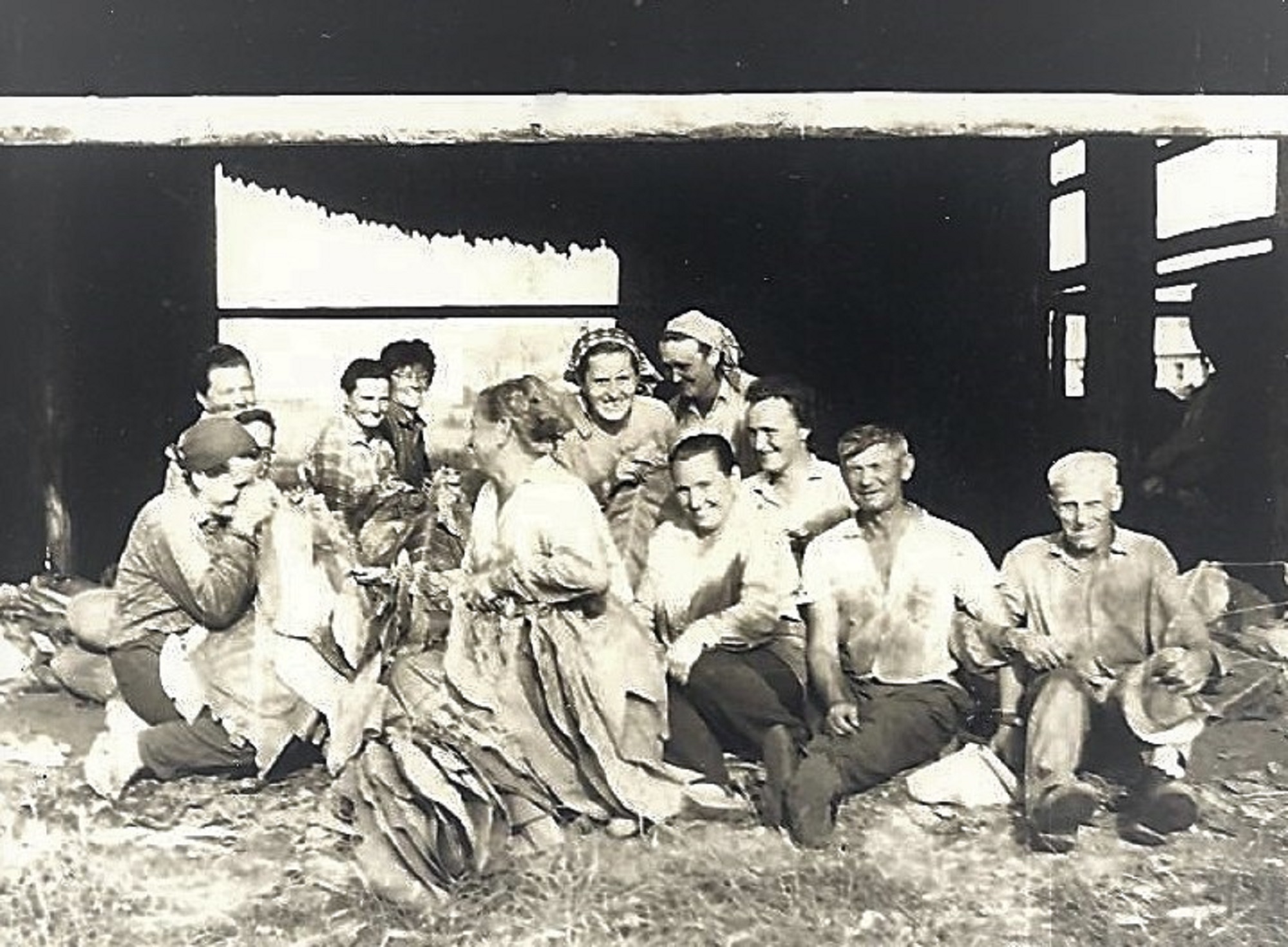 hontfuzesgyarmat-dohany (1)