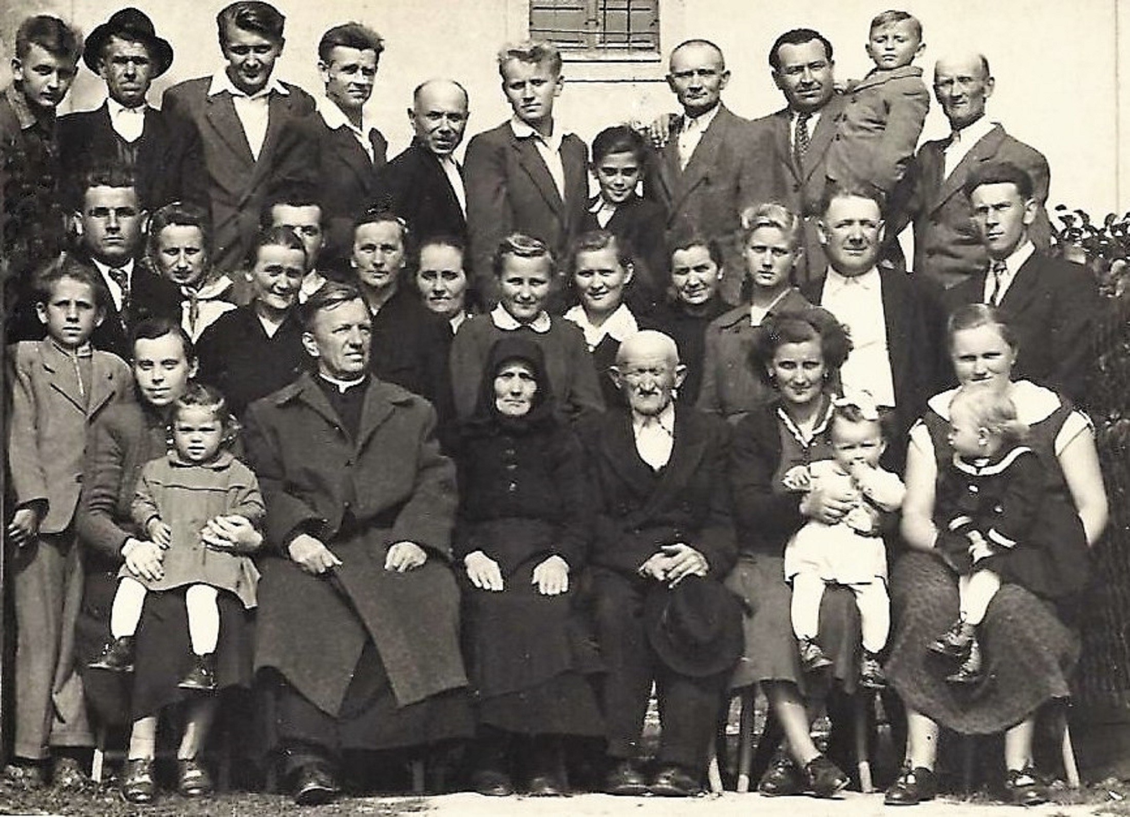 hontfuzesgyarmat-aranylakodalom