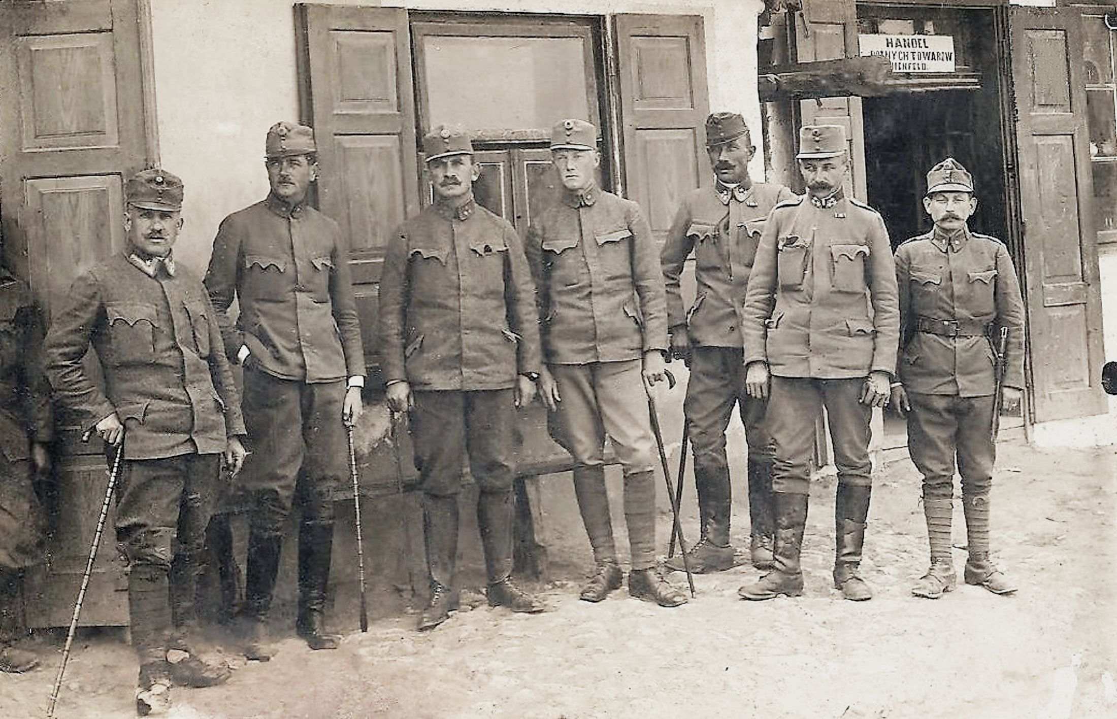 hontfuzesgyarmat-magyar-katonak-1-vh