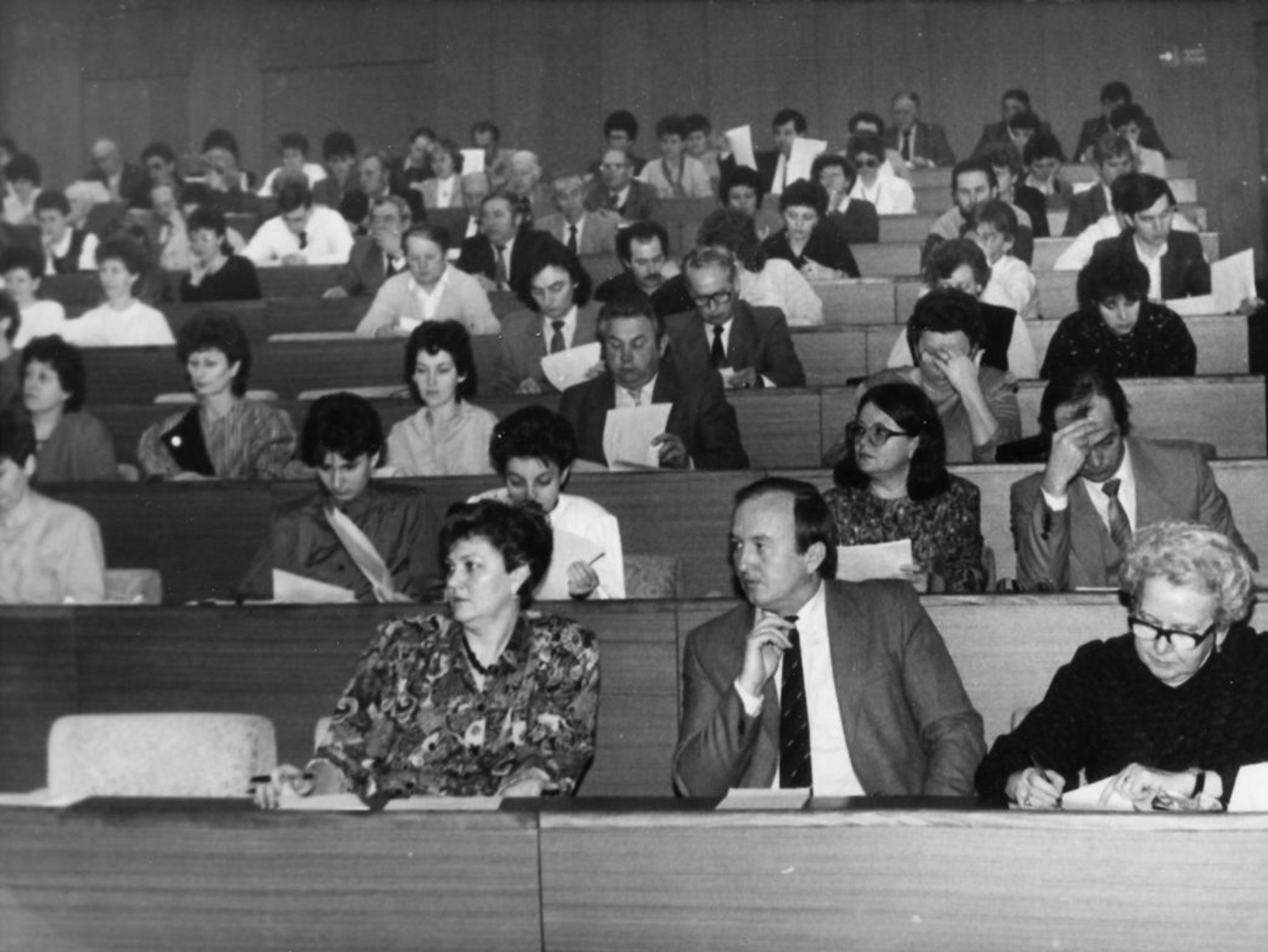 nyekvarkony-csemadok-kondrencia-kuldottek-1986-cca