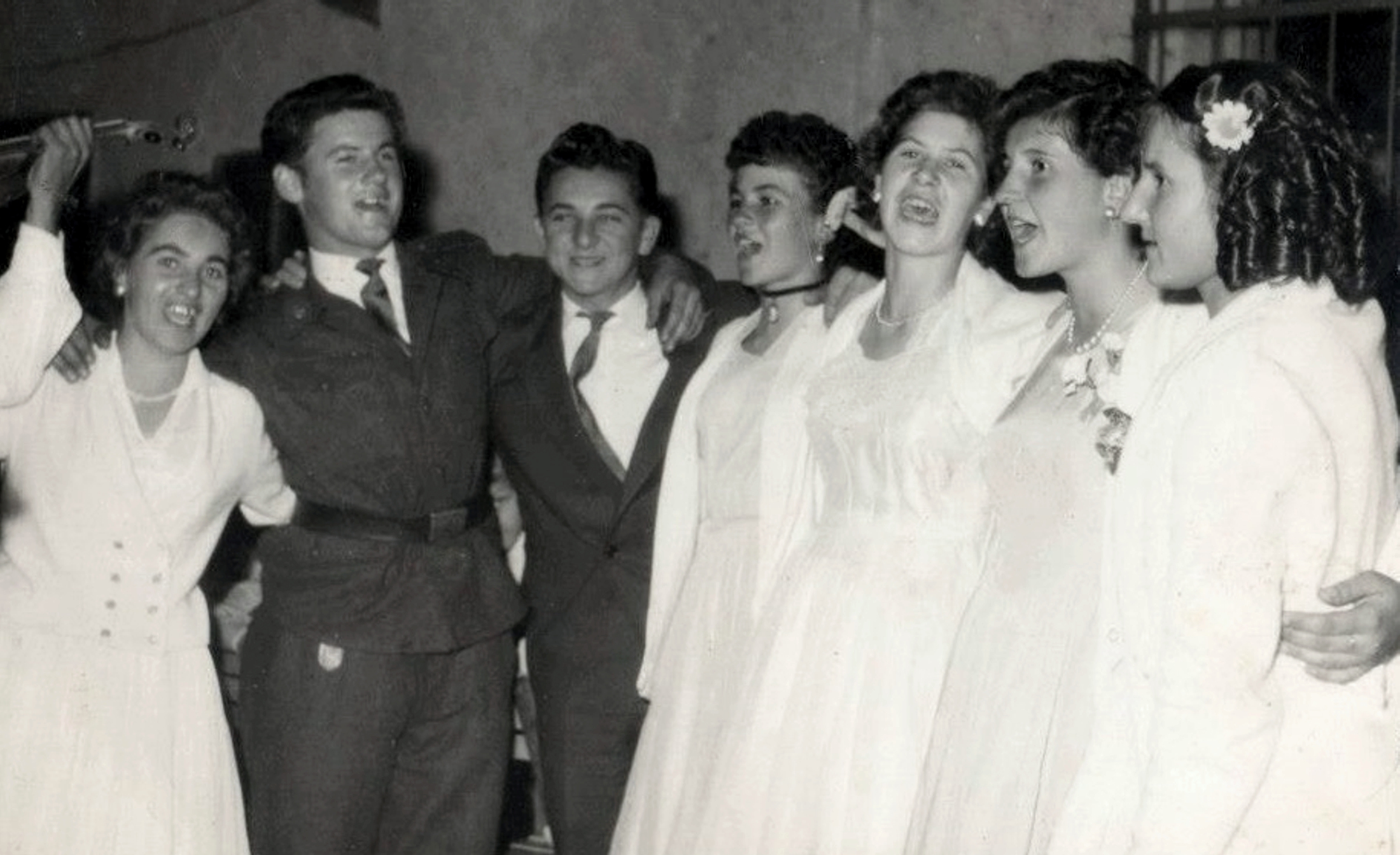 vaga-lakodalom-mulanak