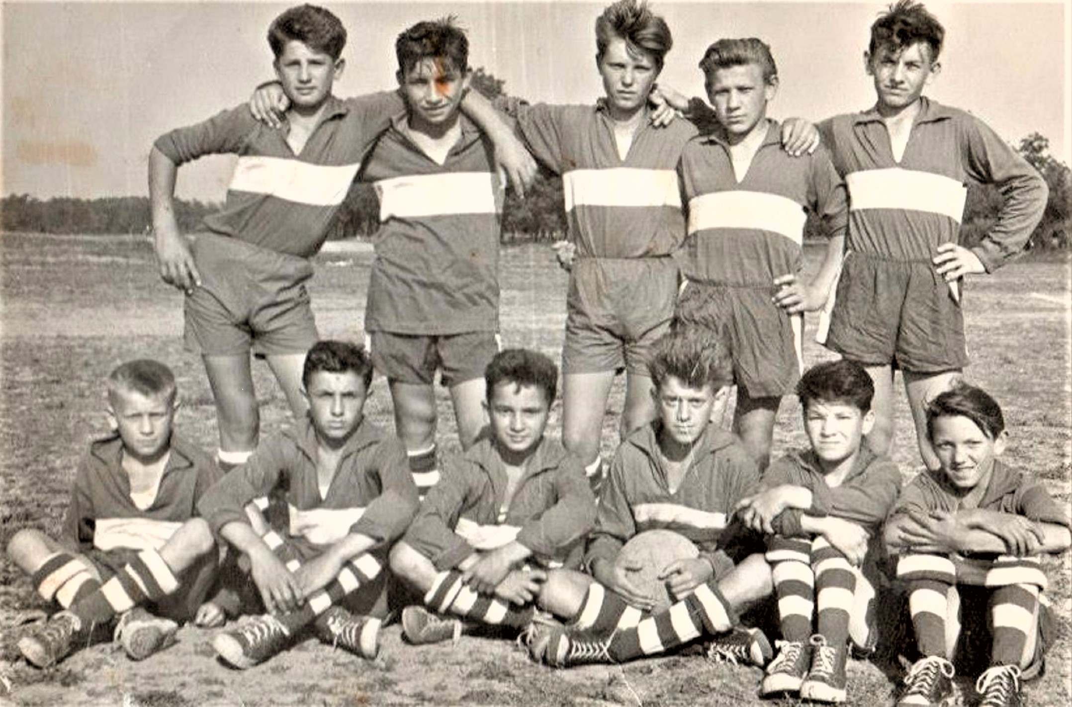 vaga-iskola-foci-csapat