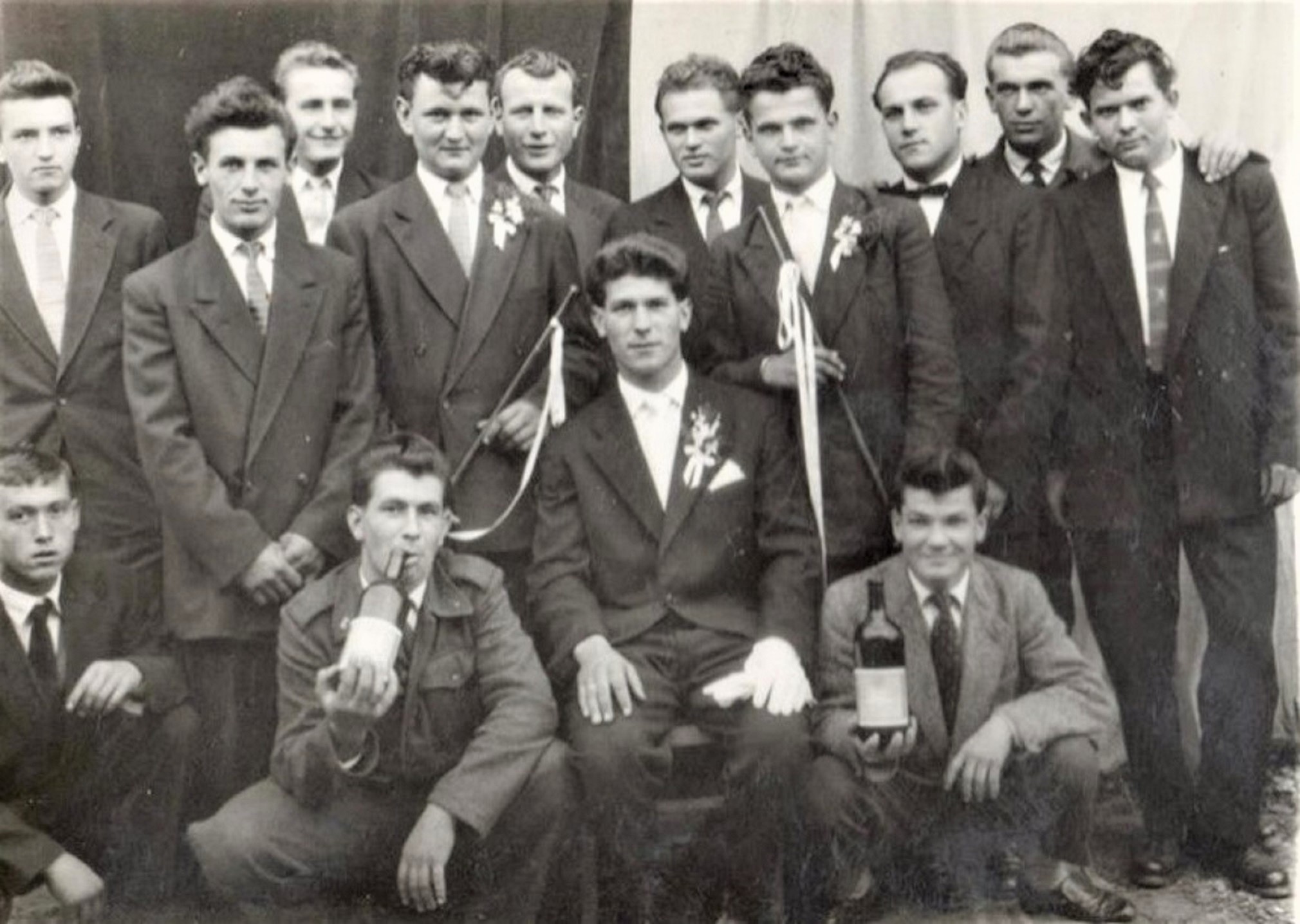 vaga-lakodalmi-mulatsag