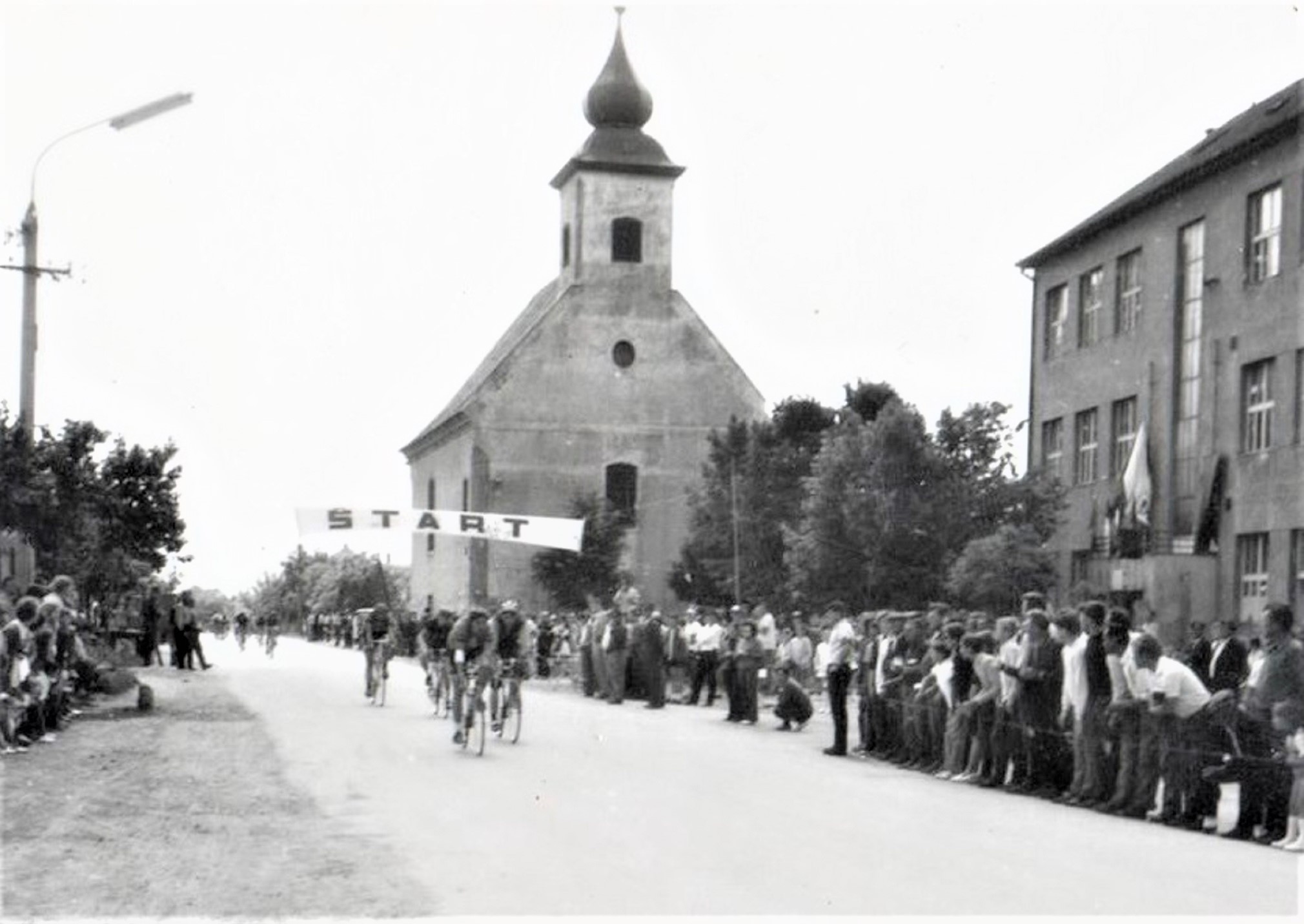 vaga-indul-a-kerekpar-verseny