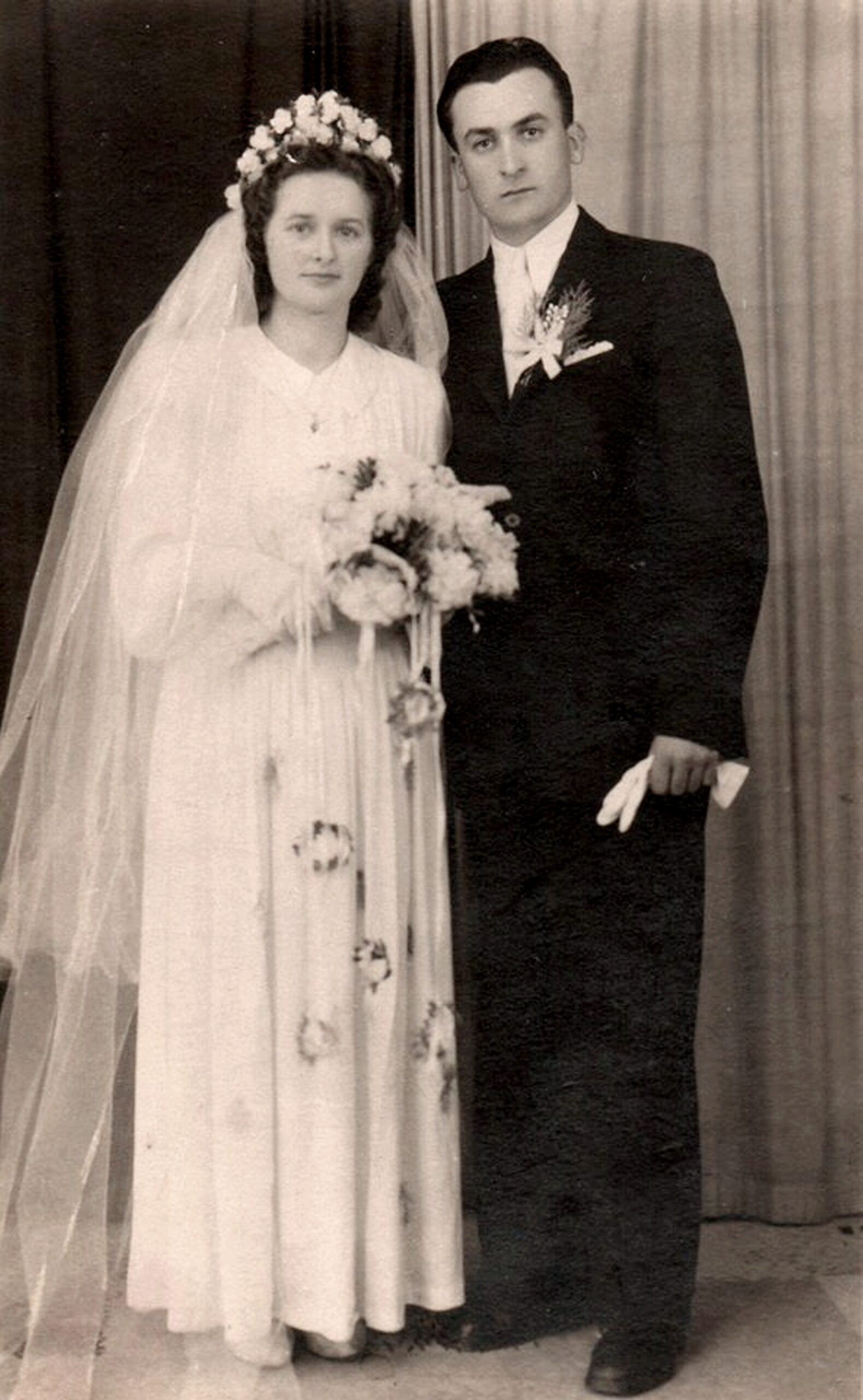 vaga-eskuvoi-kep-1946