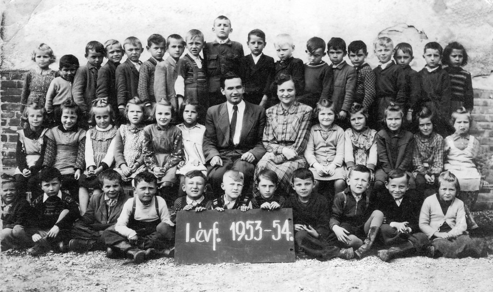 felsoszeli-elsosok-1954-ben