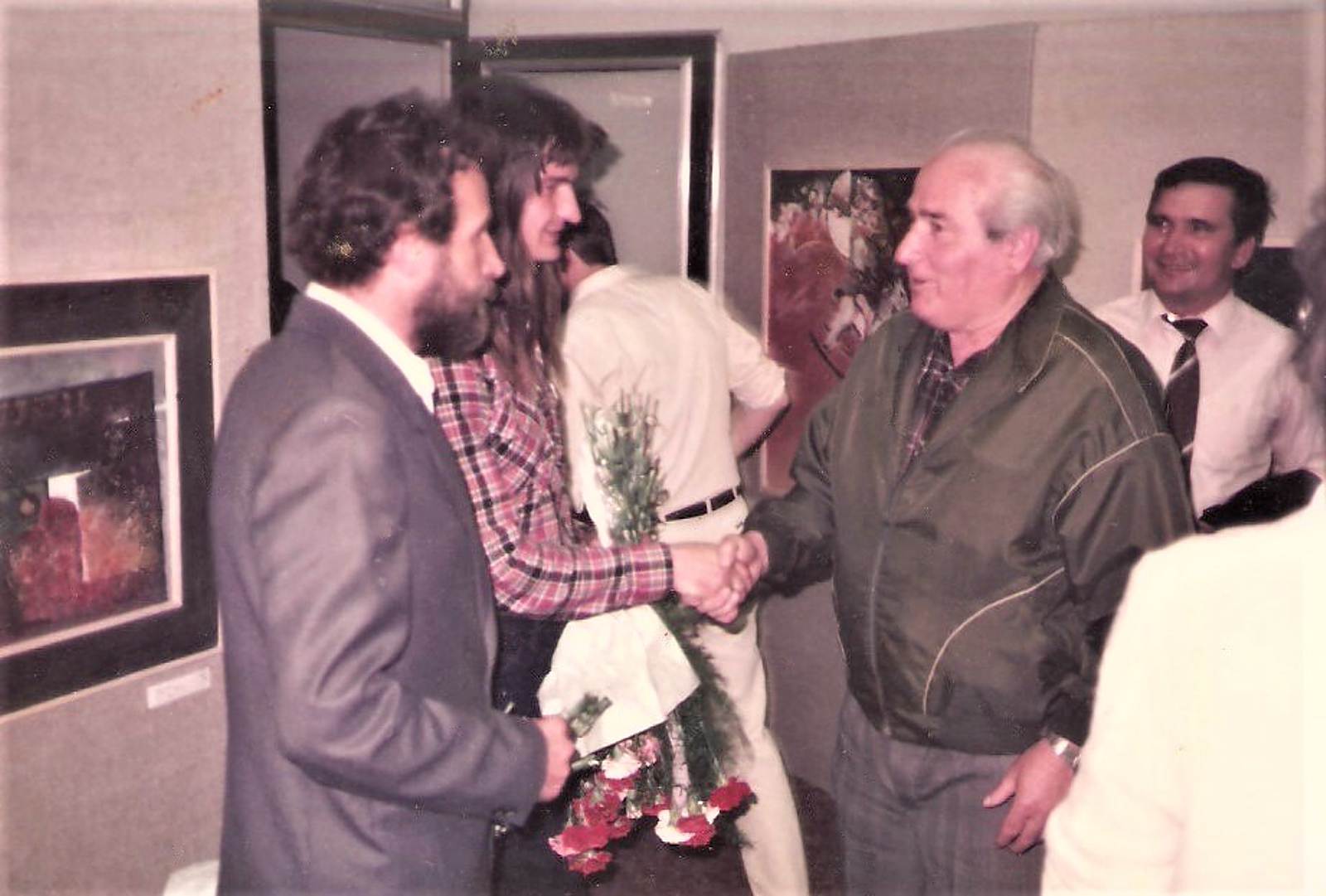 rete-szenyor-uhrovics-feri-kiallitasa-szencen-kb-1983