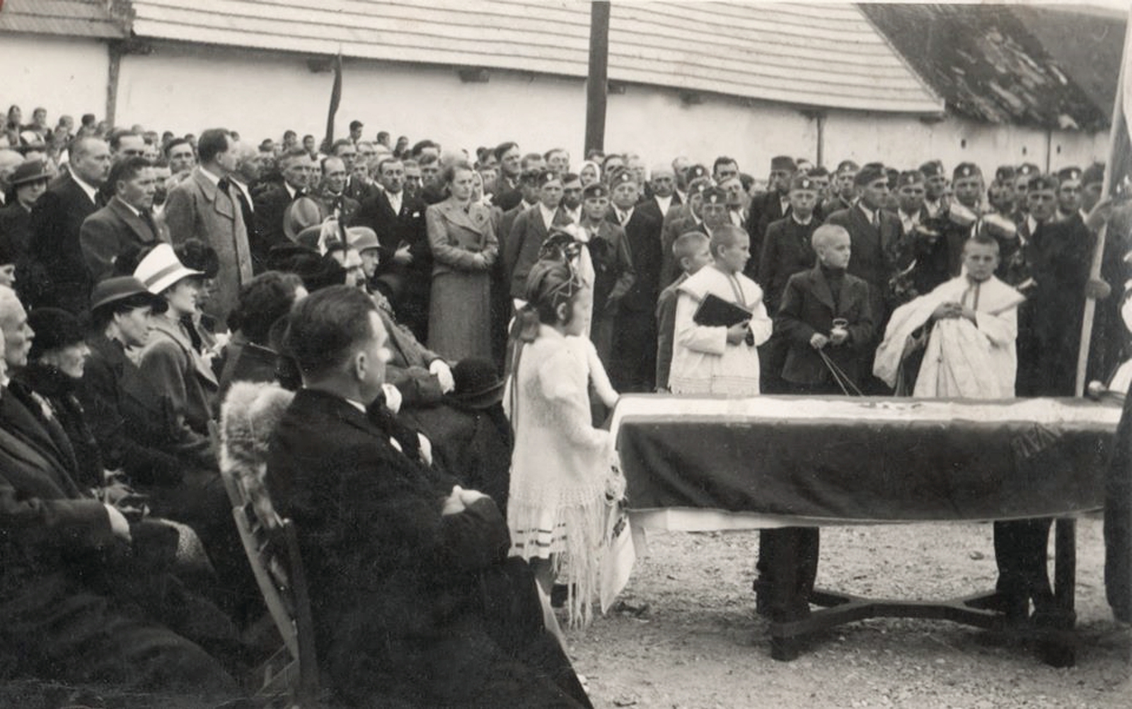 vaga-orszagzaszlo-felavataskor