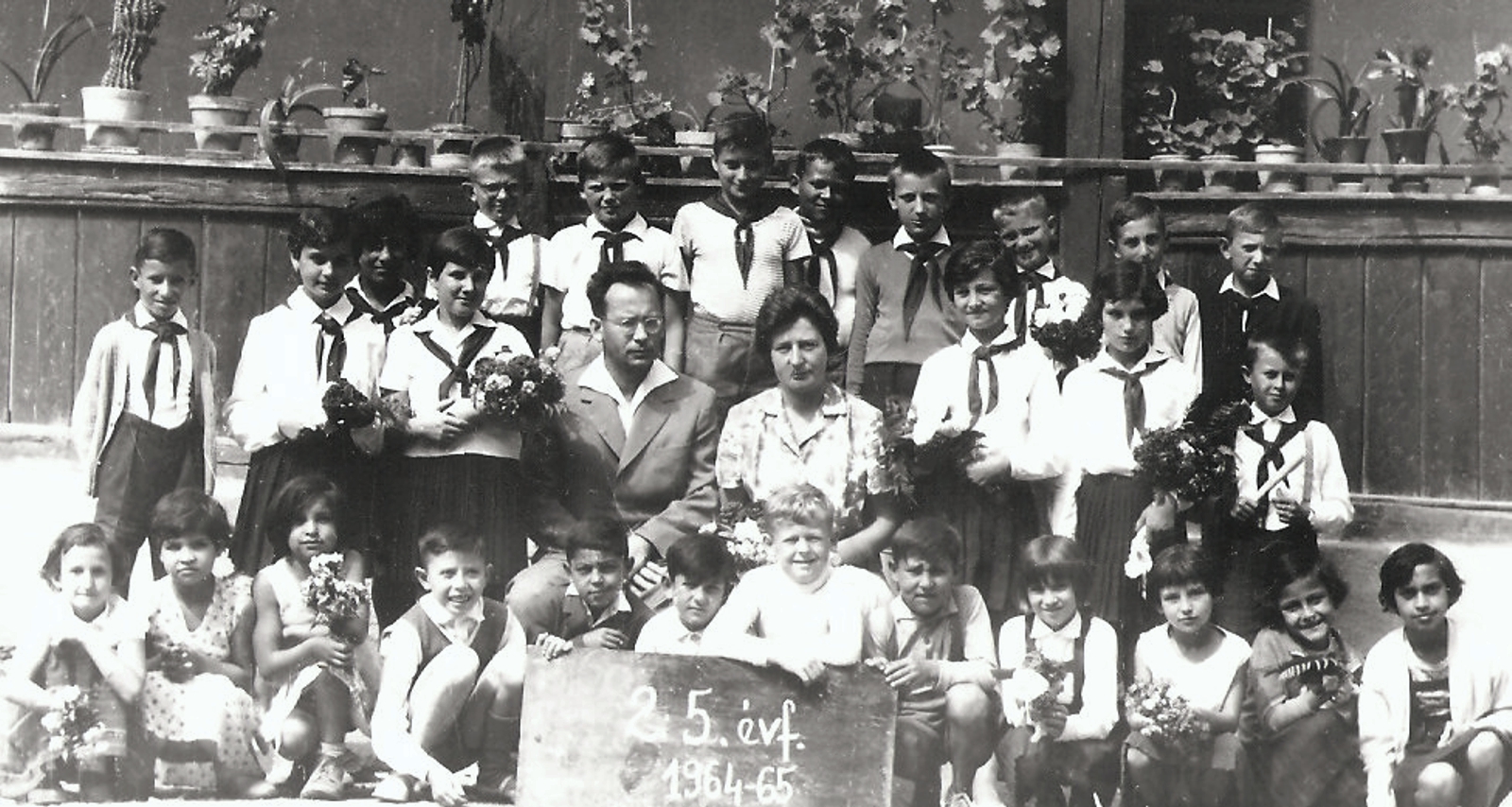 Nagybalog-tanevzaro-1964-65-ben