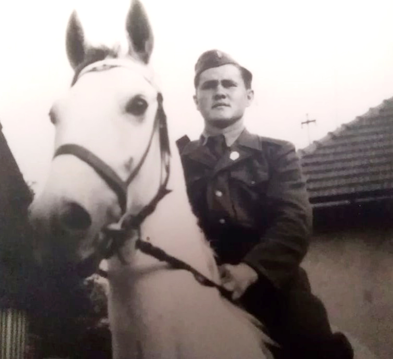 nagybalog-Katonai_szolgalaton_1946