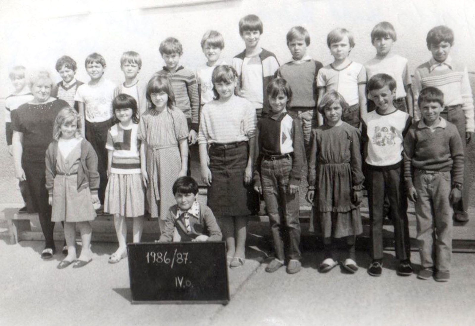 vaga-osztalykep-1986-4-osztaly