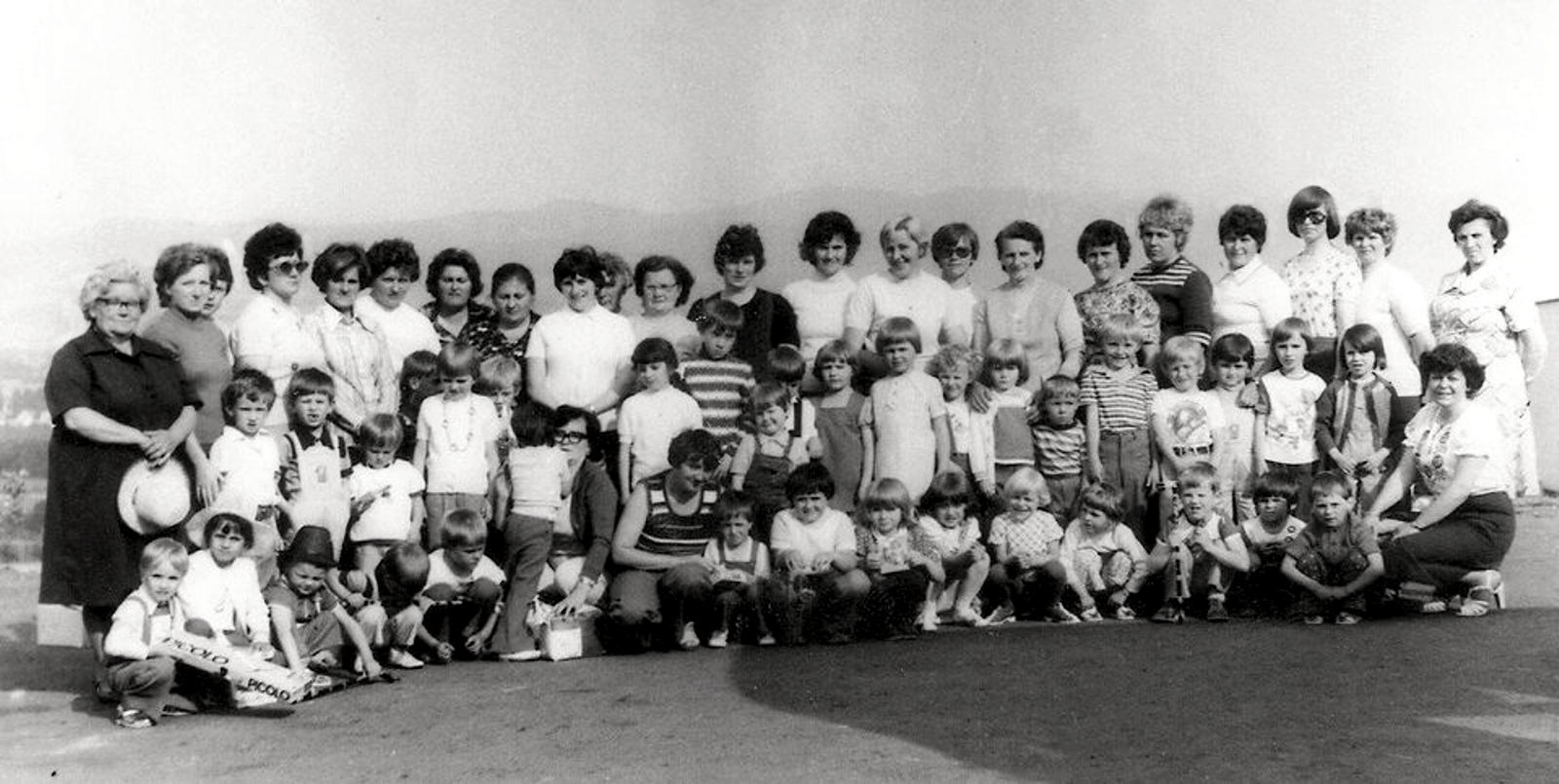 vaga-kirandulas-ovisok-iskolasok