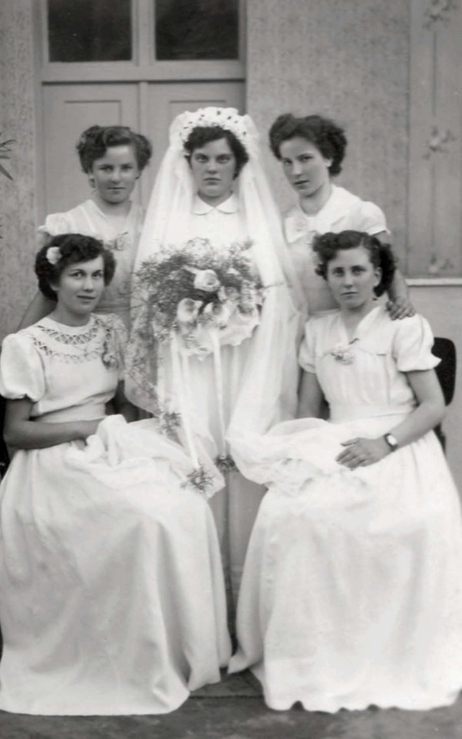 vaga-menyasszony-koszoruslanyok