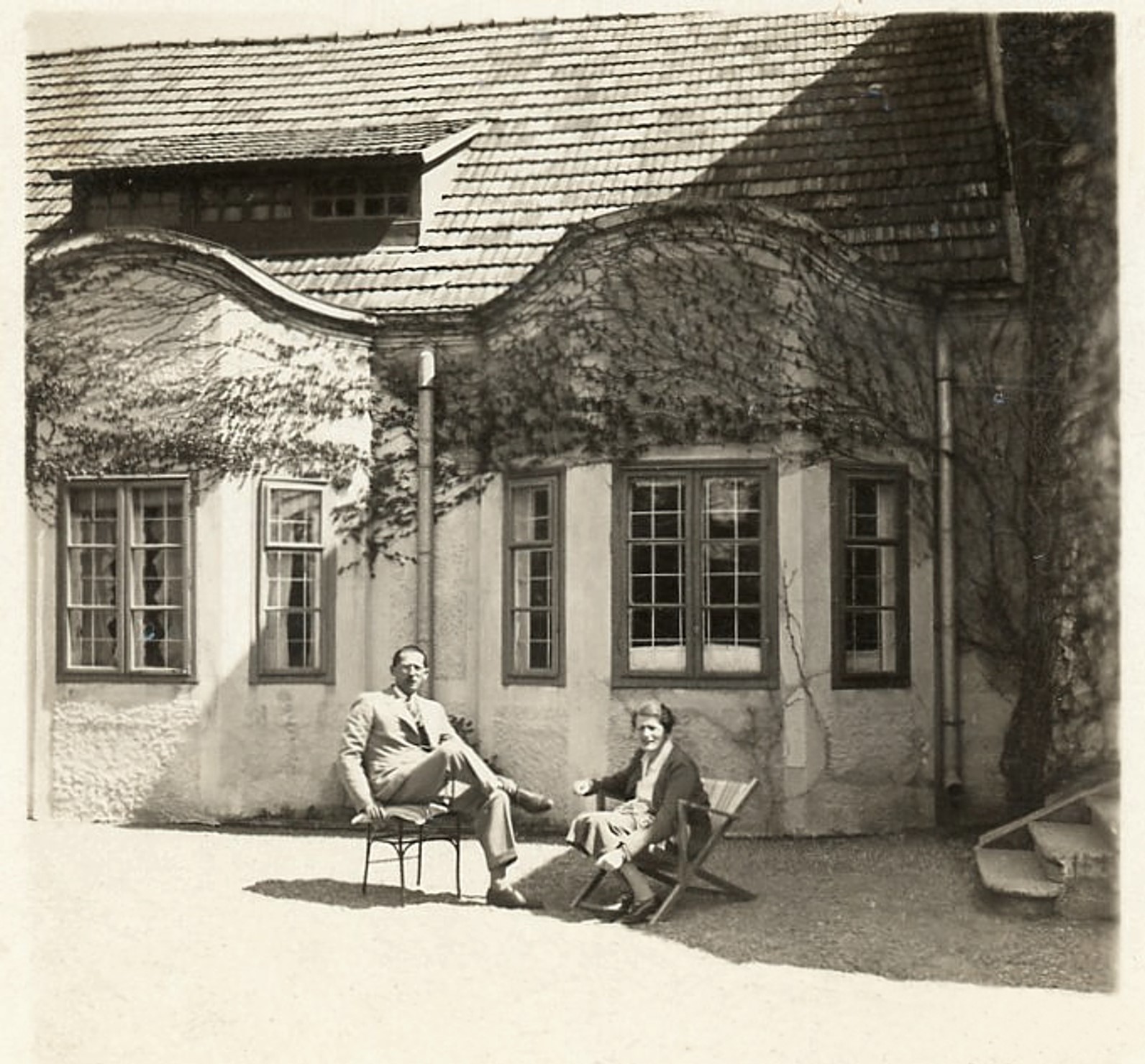 Karva_Kuzmik_kastely_belso_udvara_30-as-evek