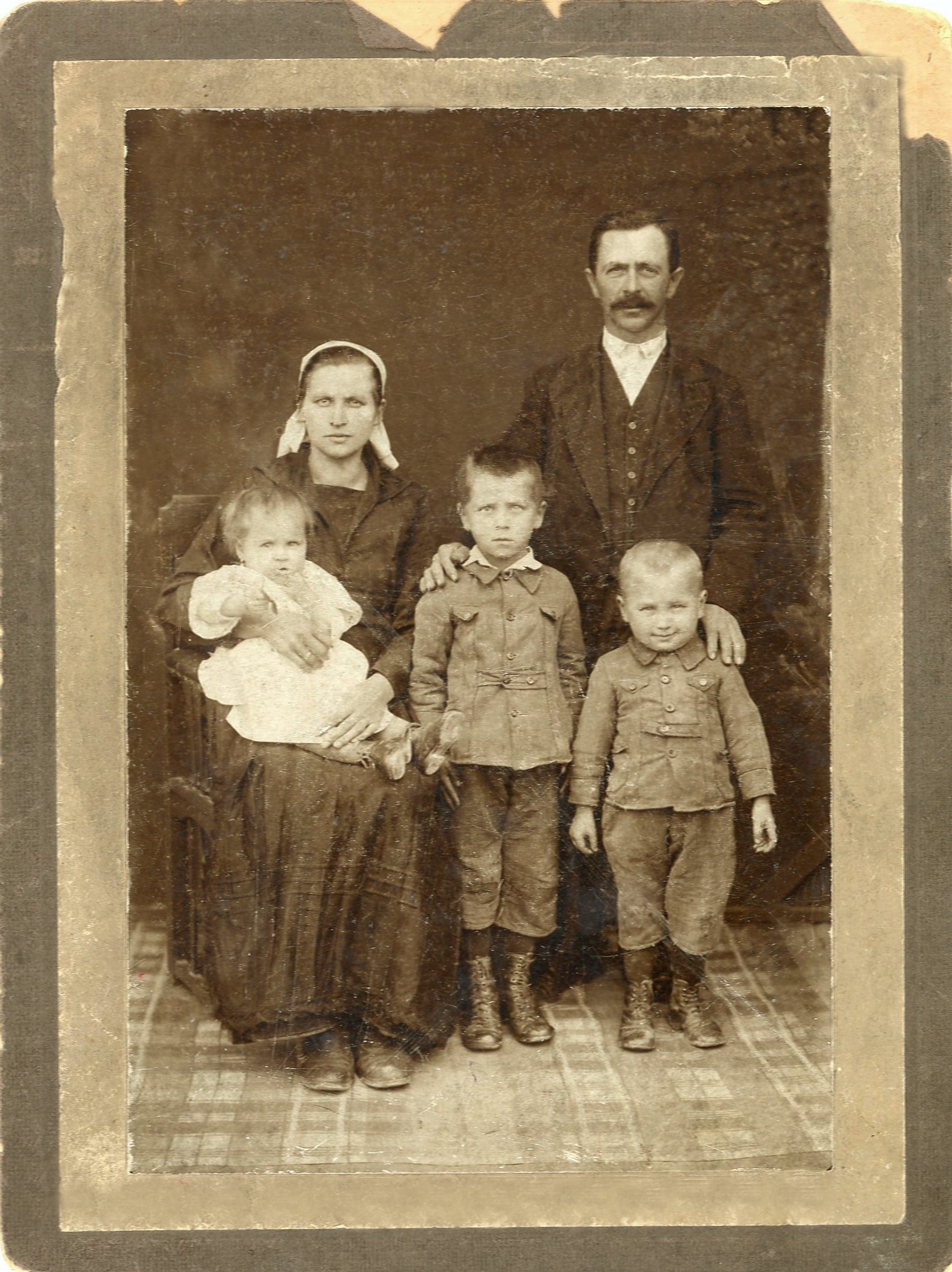 Karva_Sabla_Csalad_1924_1