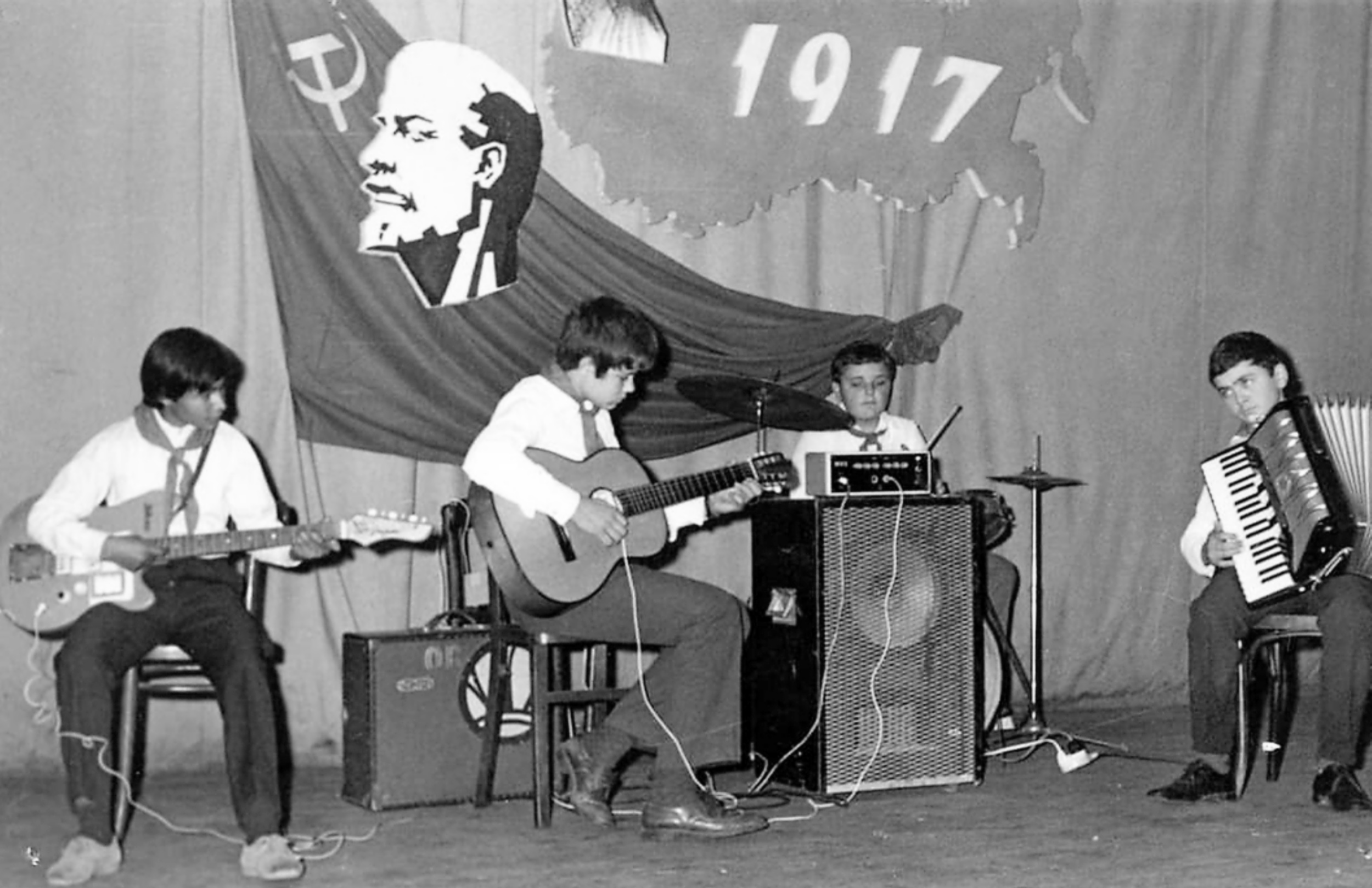 nagyolved-iskolai-zenekar-cca1965