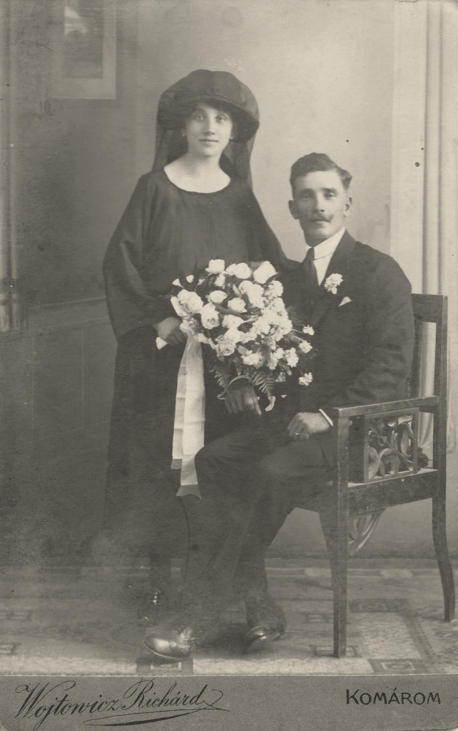 HuszlicskaBalint_PelikanMargit_1924_Komarom-scaled