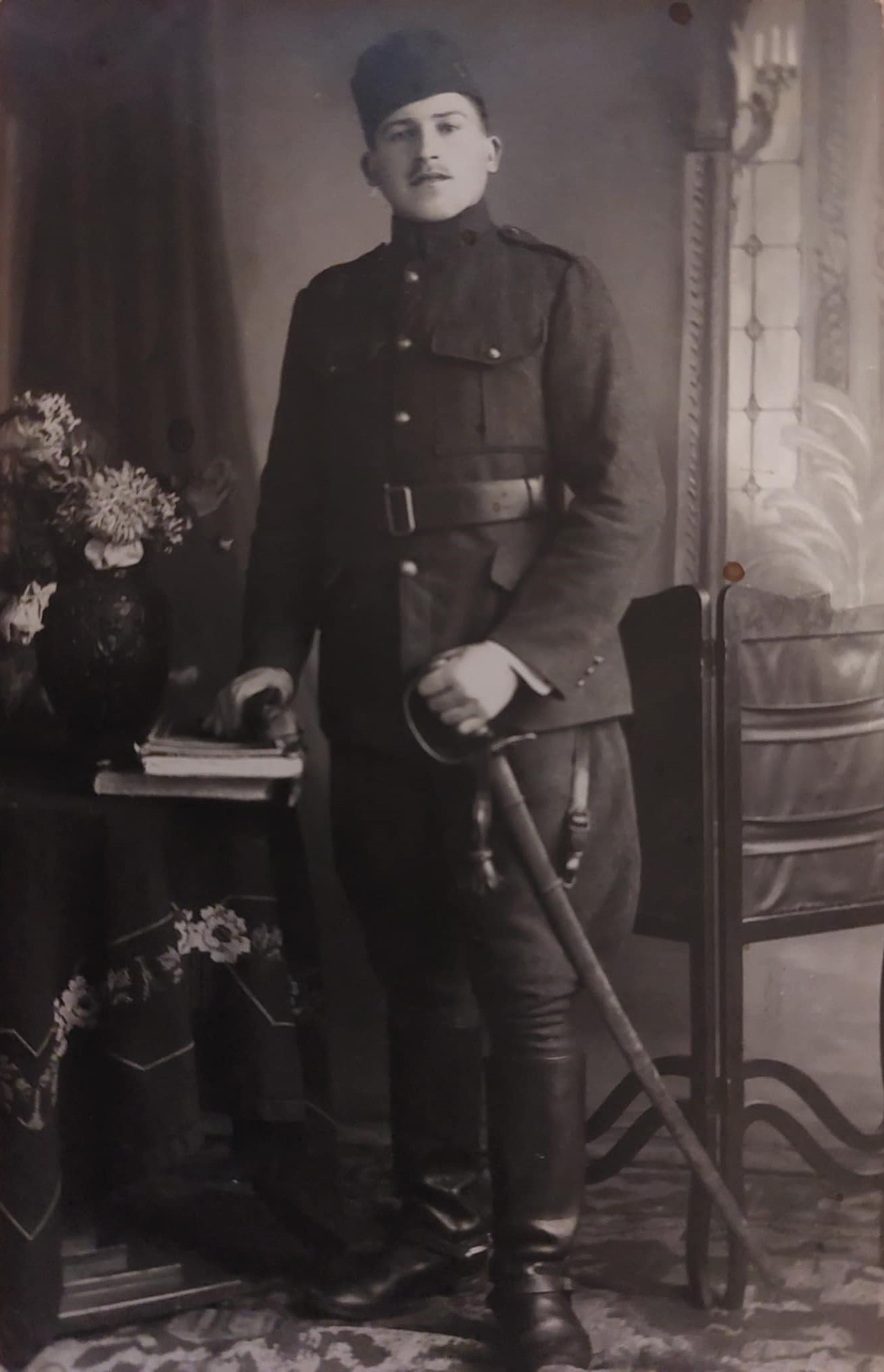 Kazmer-Pal-1905-katonai-egyenruhaban