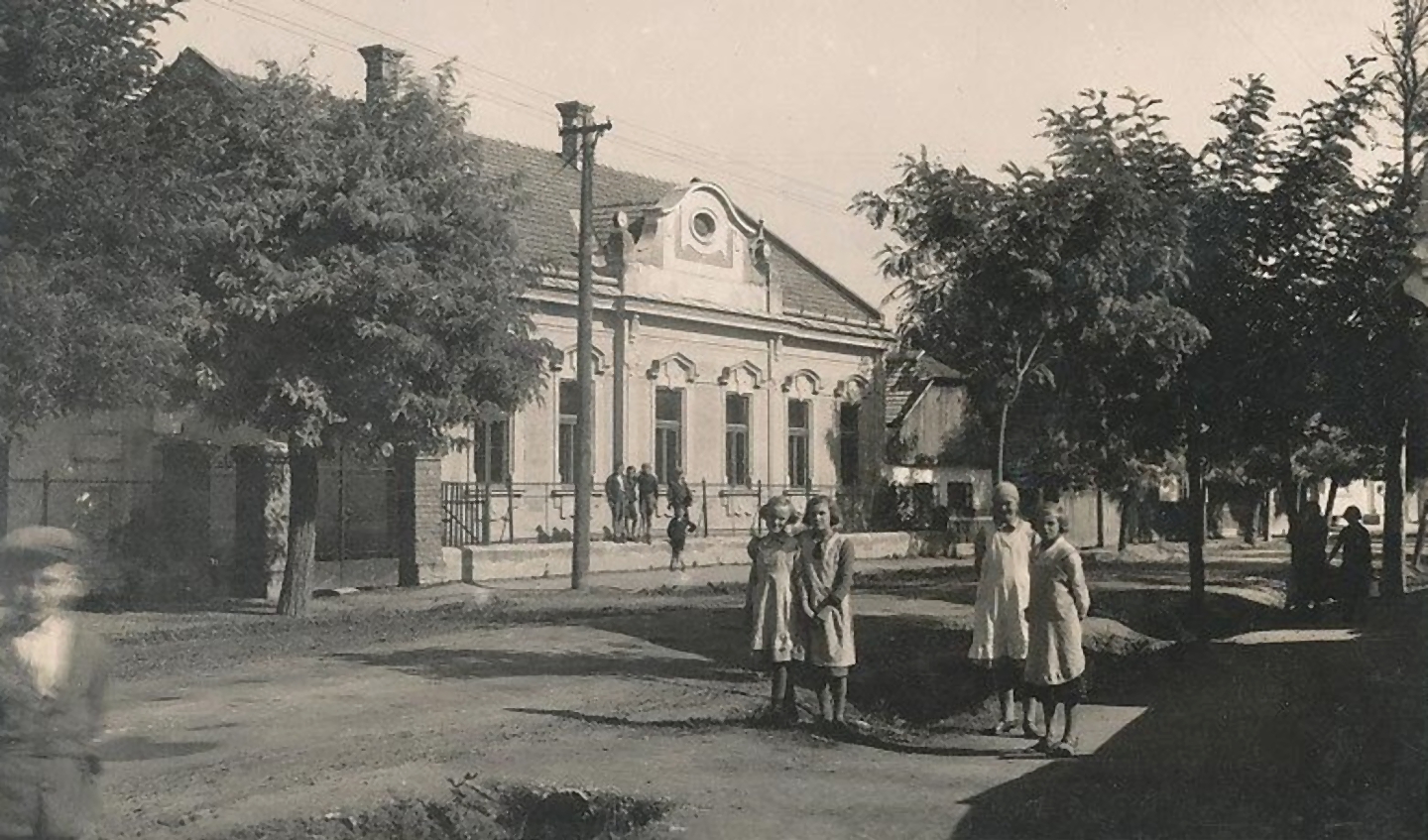 Izraelita imaház, rabbilakás