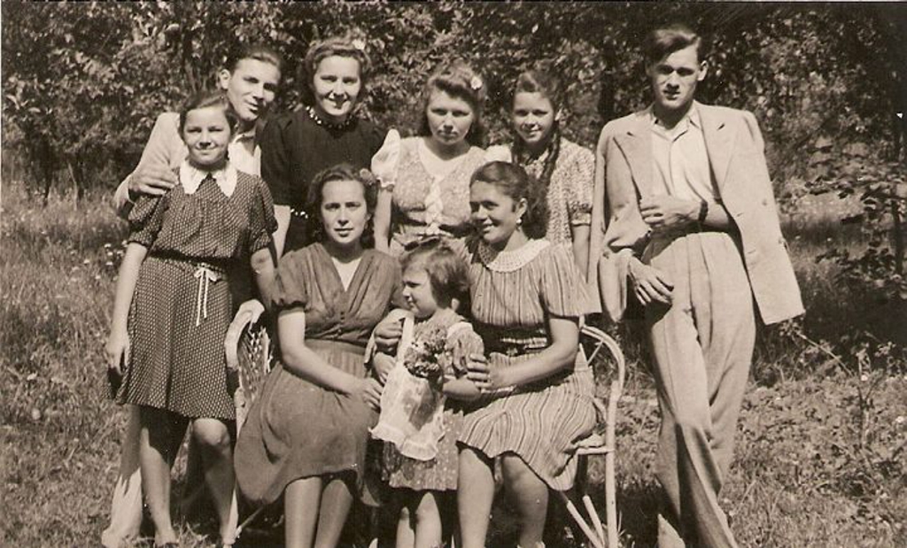 A Pulen család és ismerősei