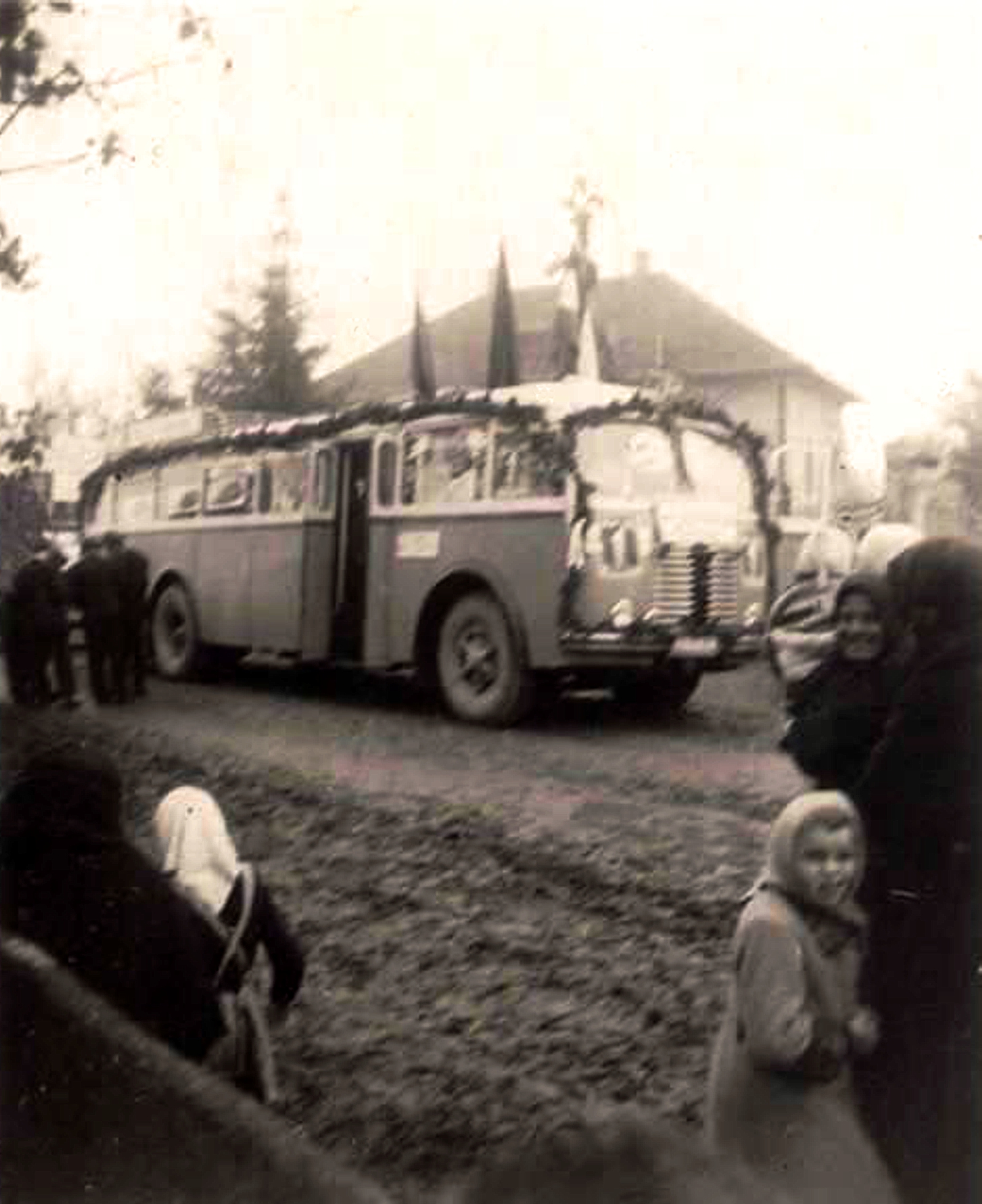 Az első buszjárat Nemesradnóton keresztül