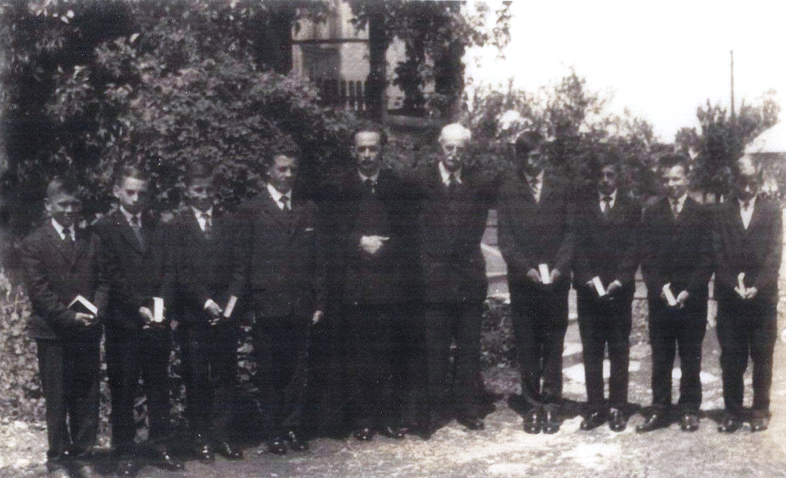 Konfirmandusok Nemesradnóton