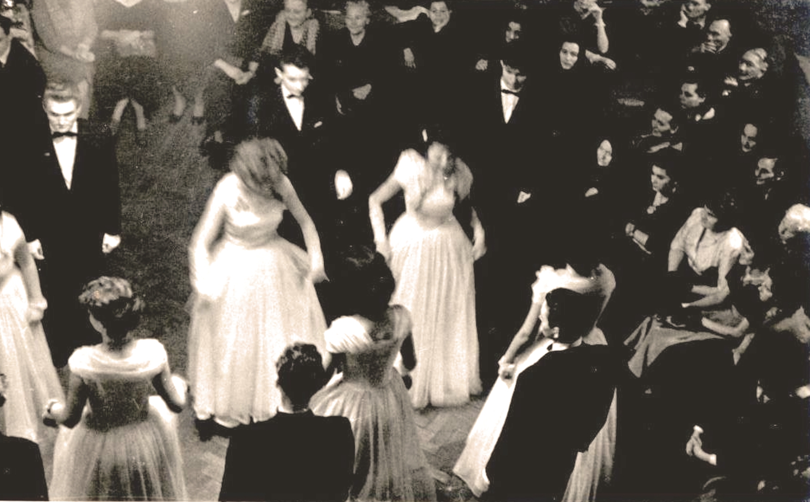 nemesradnot-szalagavato-95a