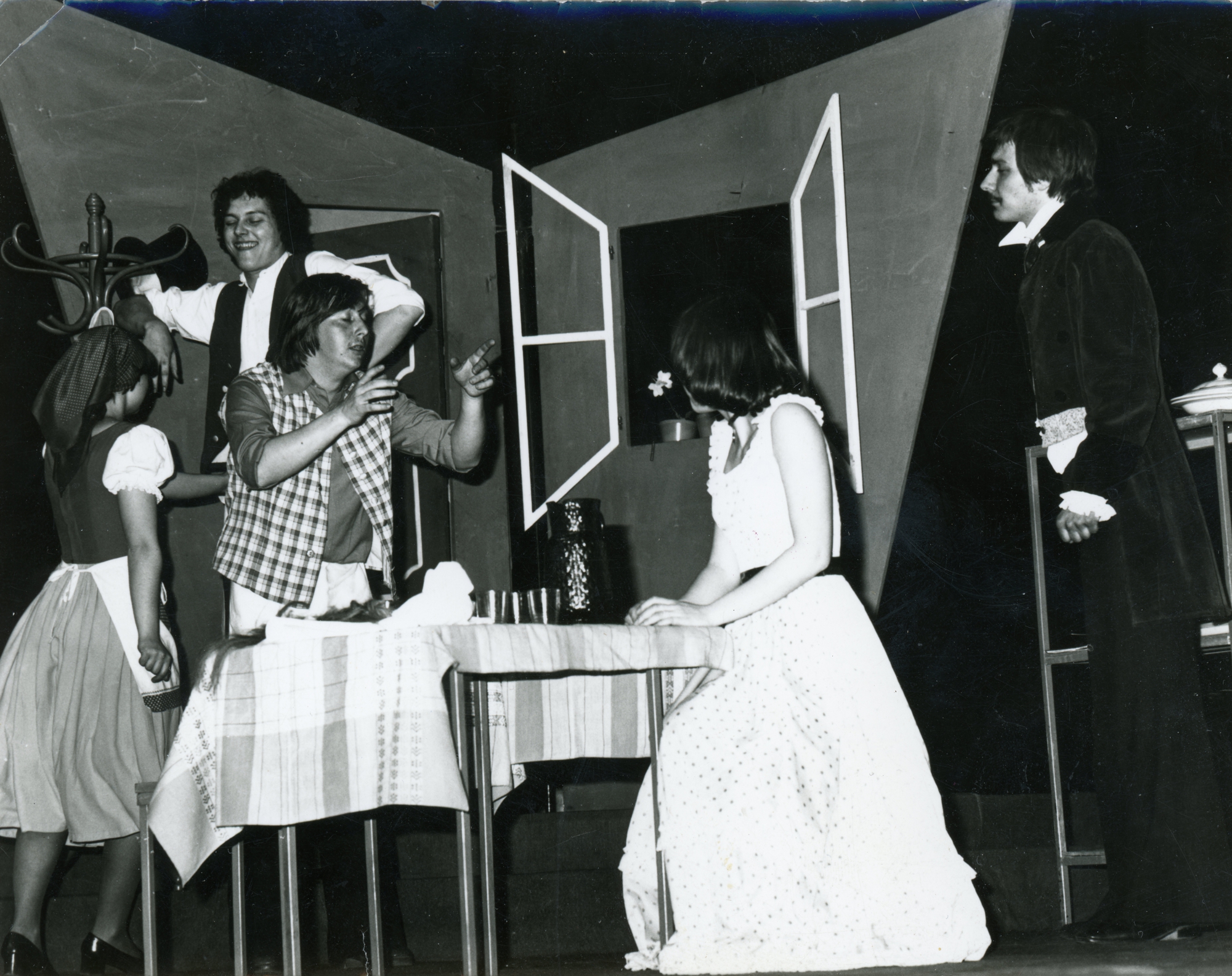 jokai-napok-duna-utcai-gimi-liliomfi-1978