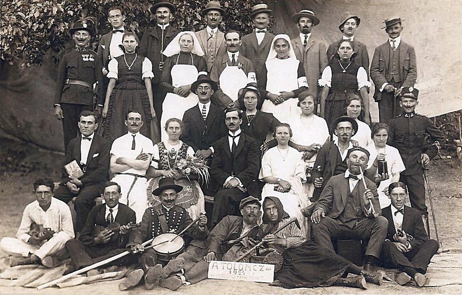 hontfuzesgyarmat-toloncz-1924